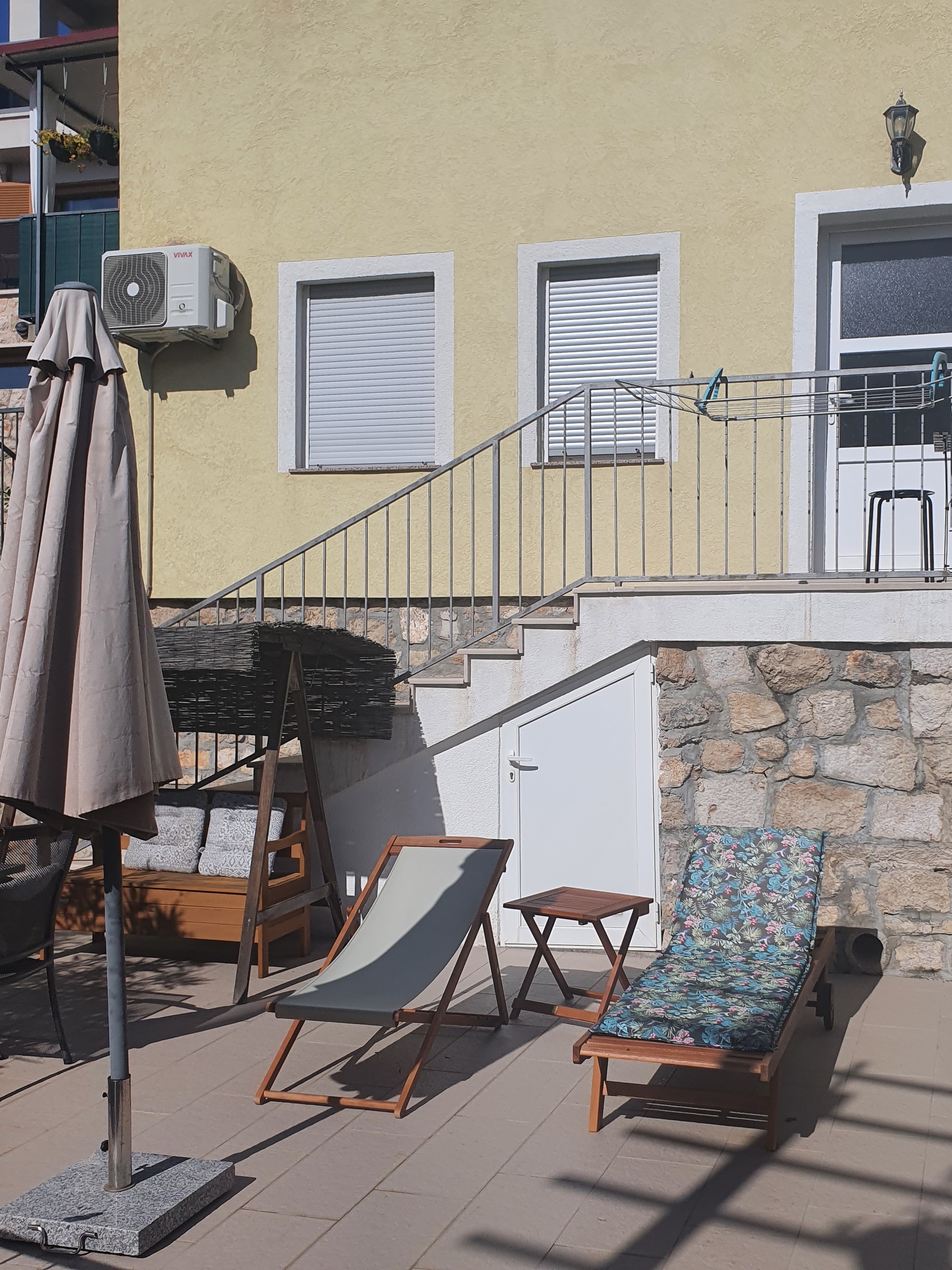 One bedroom apartment with terrace Dubrovnik  A-a