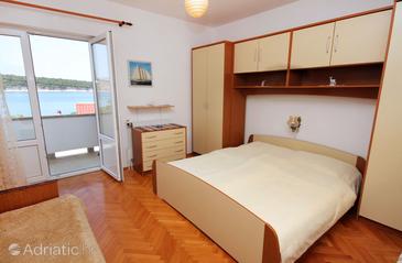 Bedroom Barbat, Bedroom in the room, dopusteni kucni ljubimci i WIFI.