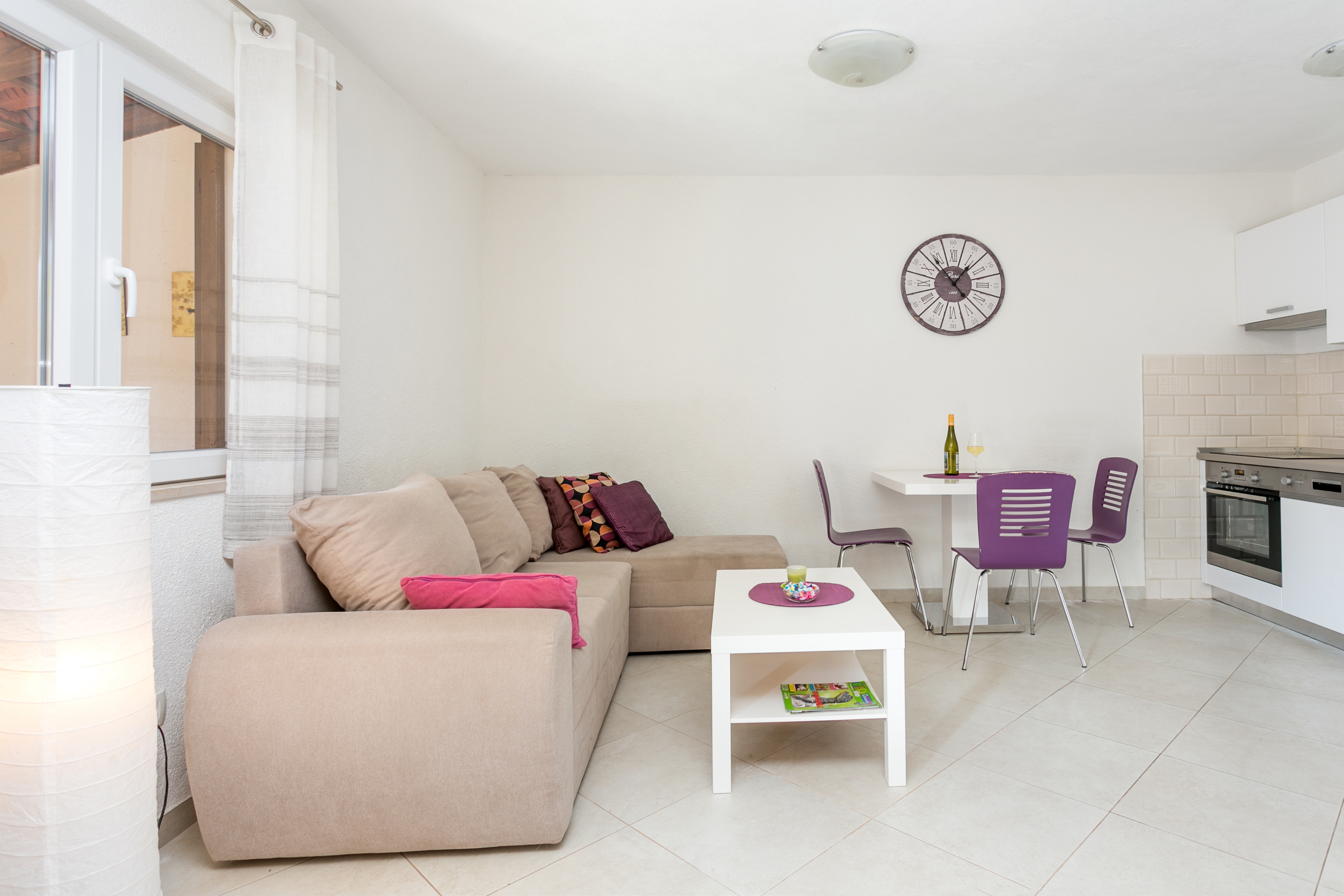 Two bedroom house with terrace Milna, Brač (K-20140) Two bedroom house with terrace Milna, Brač (K-20140)