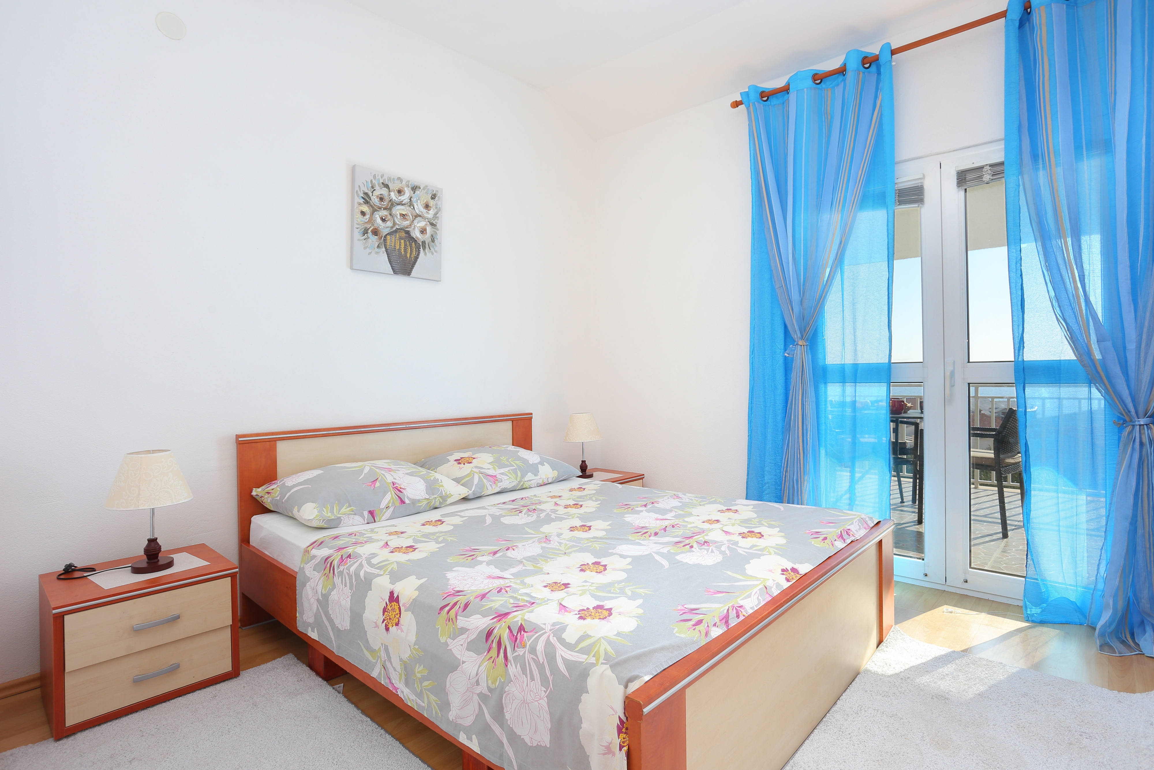 One bedroom apartment with terrace and sea view Rogoznica (A-20142-b)