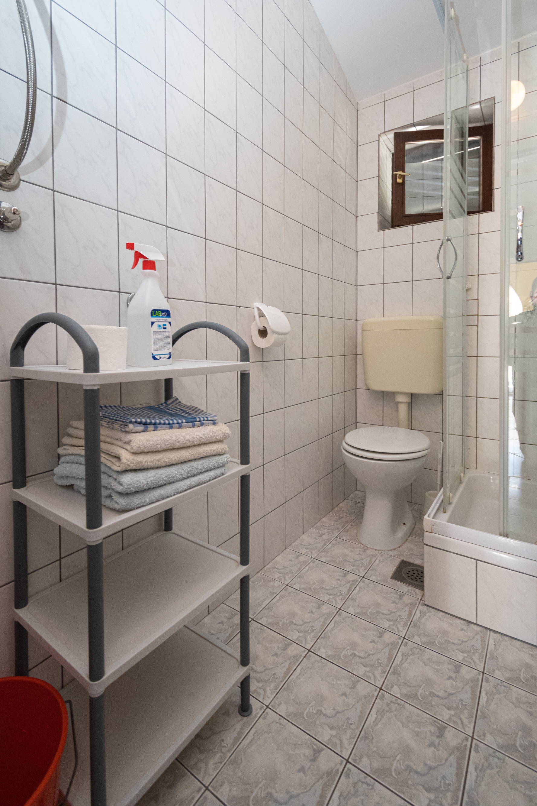 One bedroom apartment with terrace Vir  A-a
