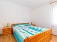 Bedroom 1 Vir - Kozjak, Bedroom 1 in the apartment, WiFi.