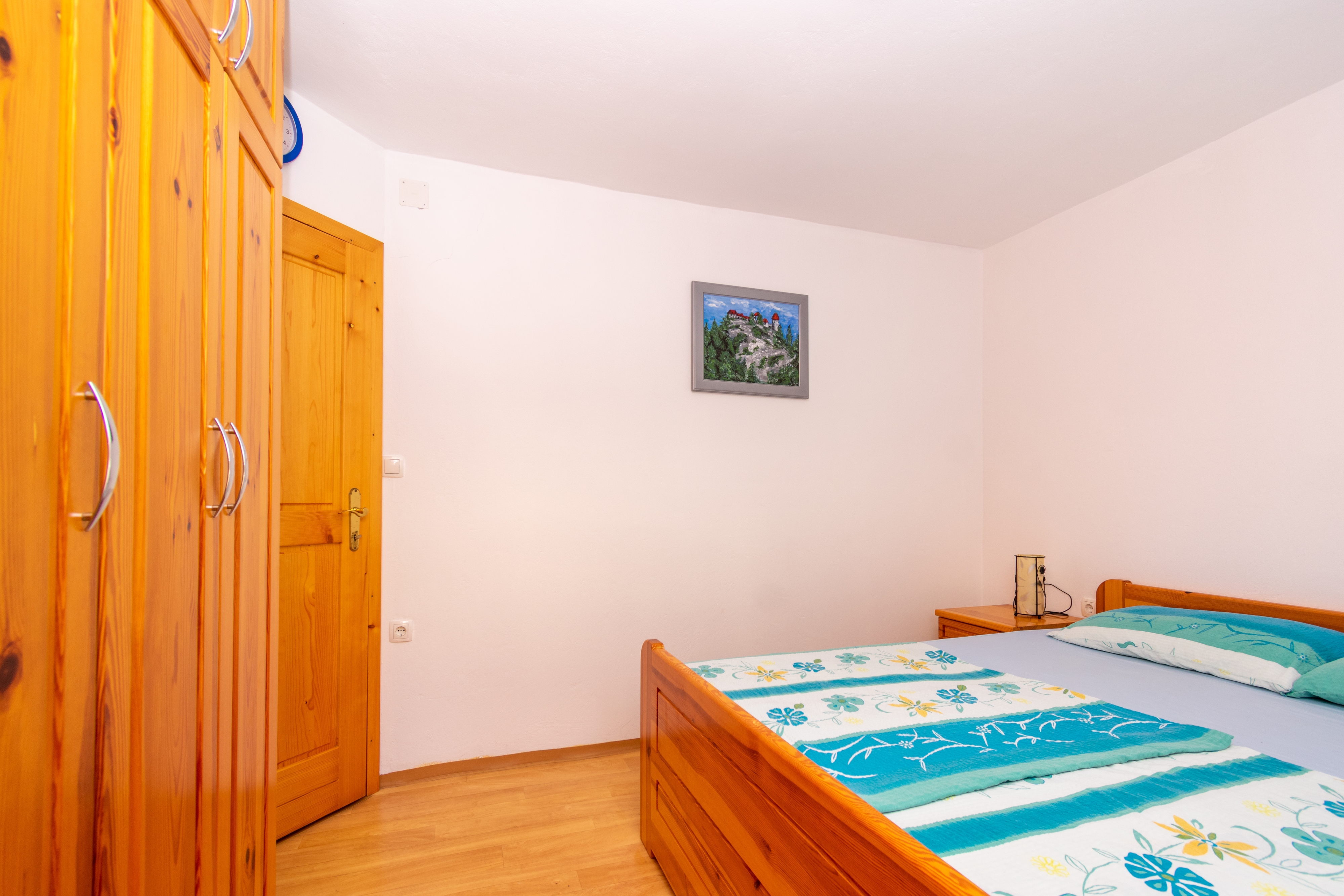 Two bedroom apartment with balcony and sea view Vir - Kozjak, Vir  A-a