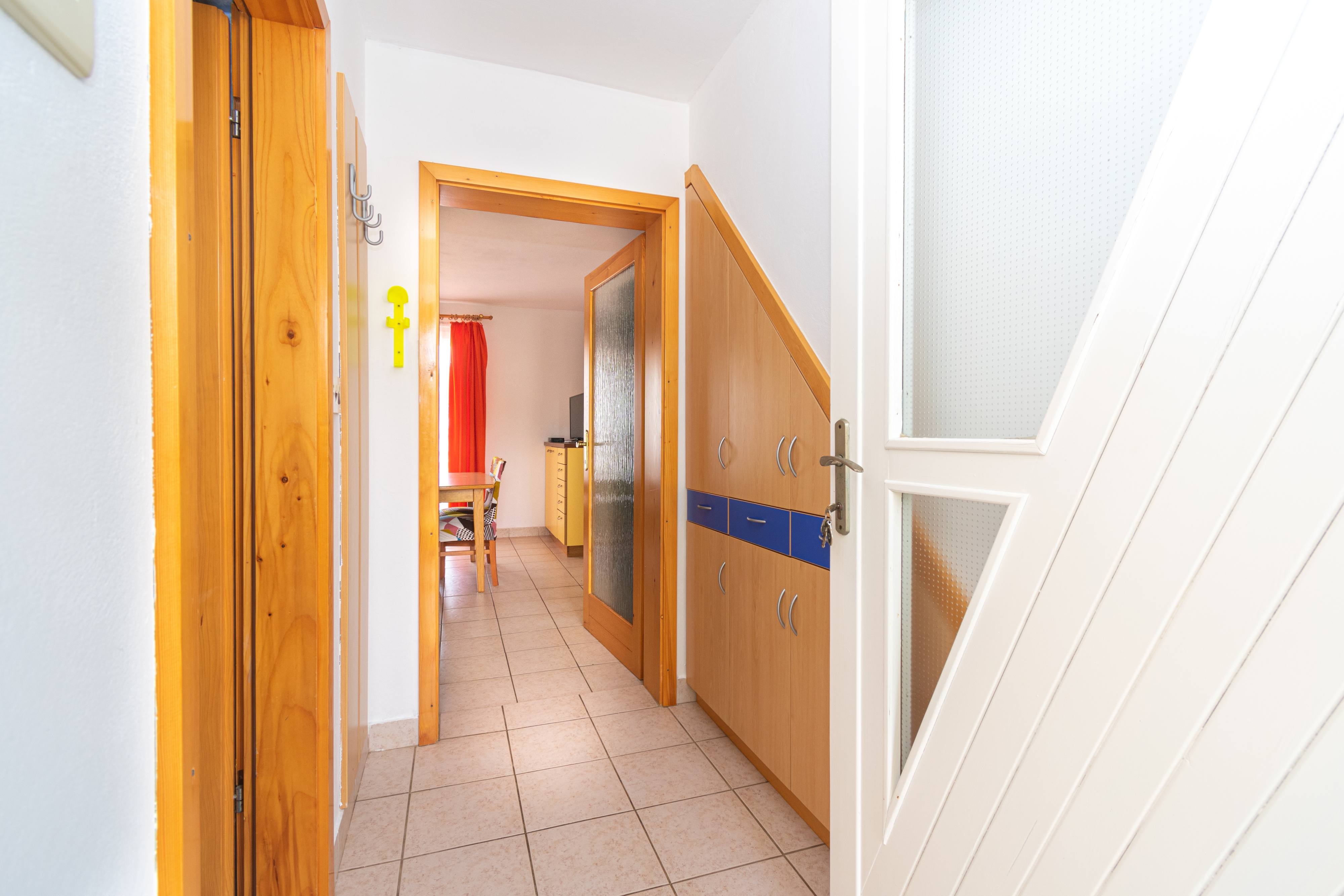 Two bedroom apartment with balcony and sea view Vir - Kozjak, Vir  A-a