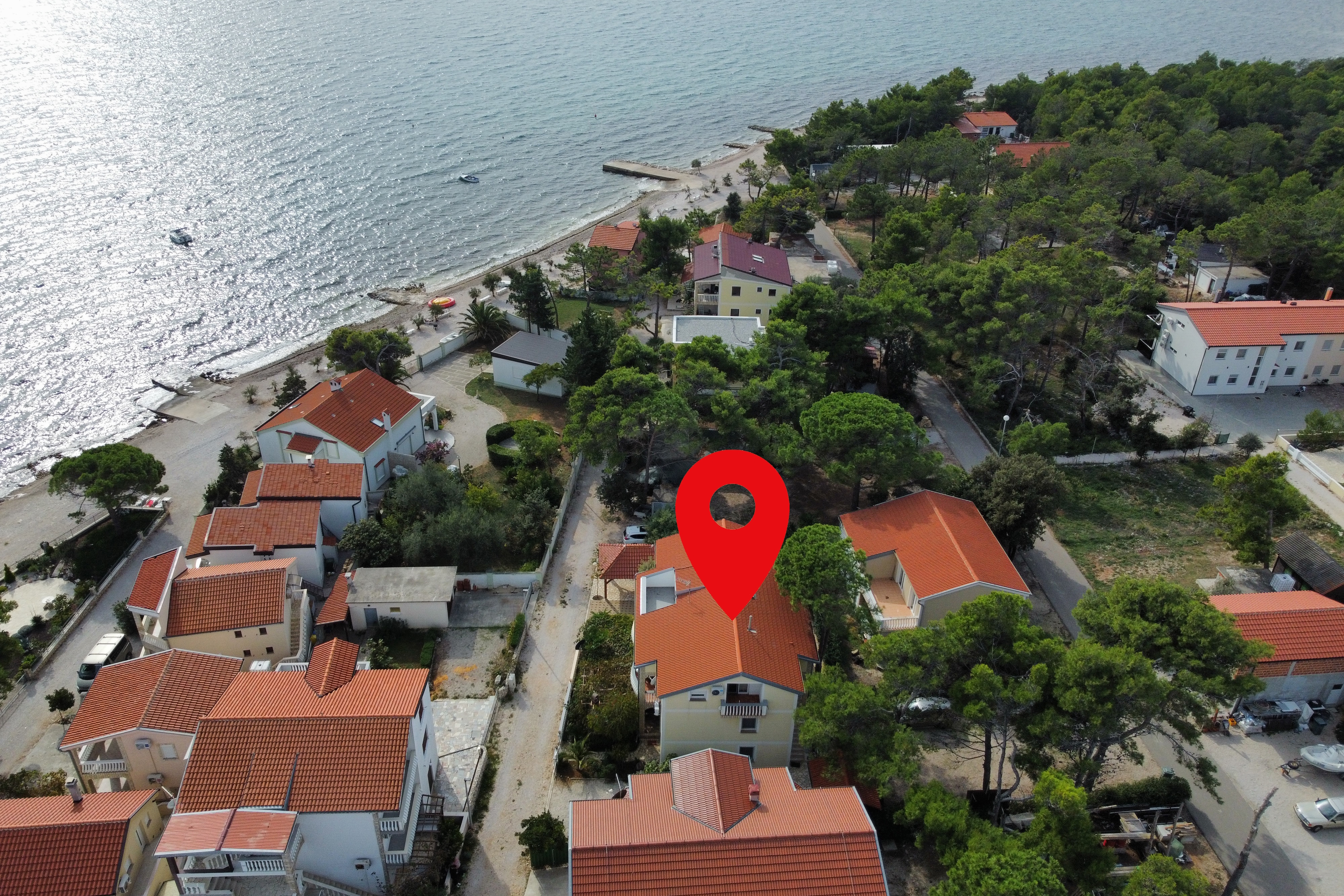 Dvosobni apartman s balkonom i pogledom na more Vir - Kozjak, Vir  A-a
