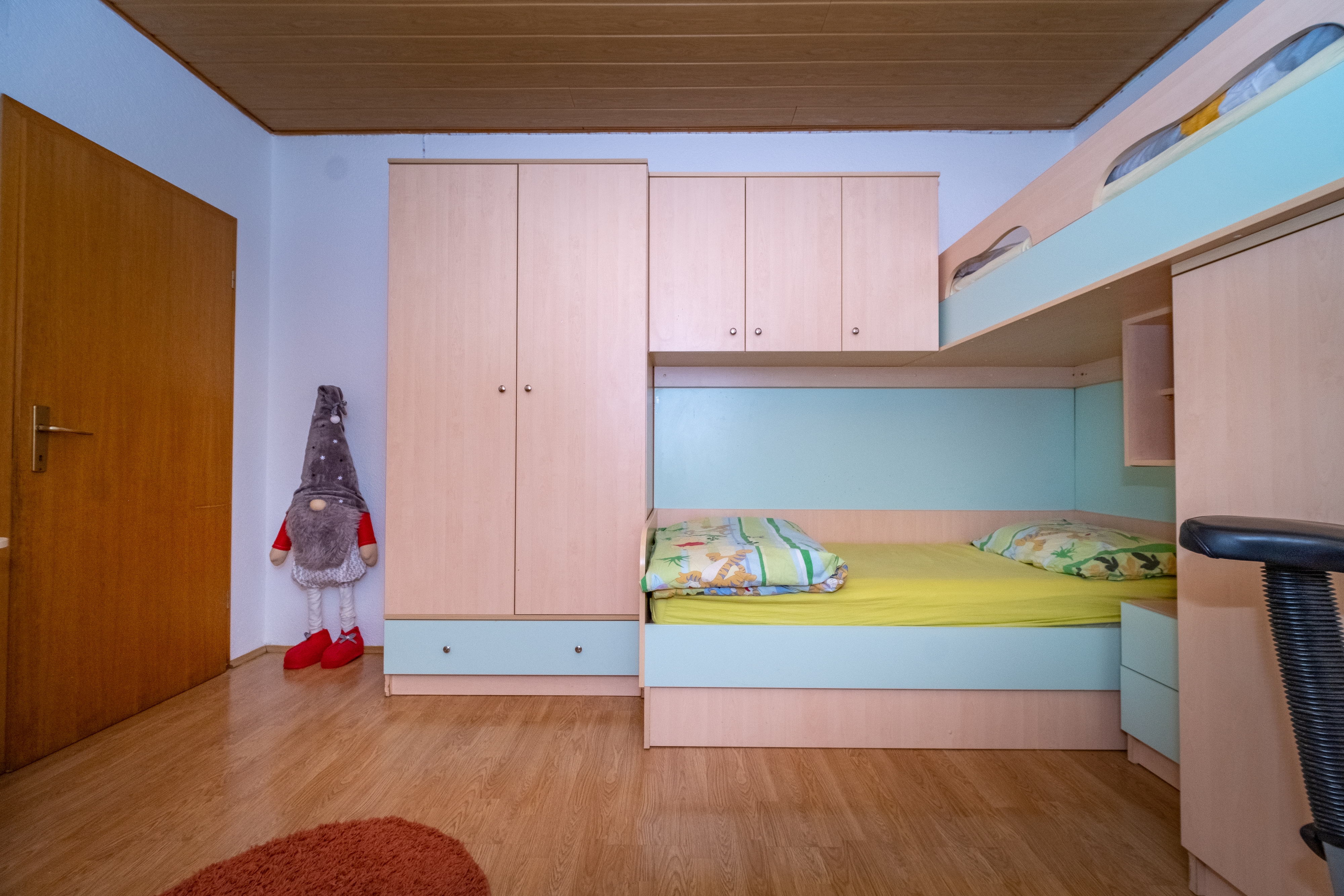 Two bedroom apartment near beach Postira, Brač  A-a