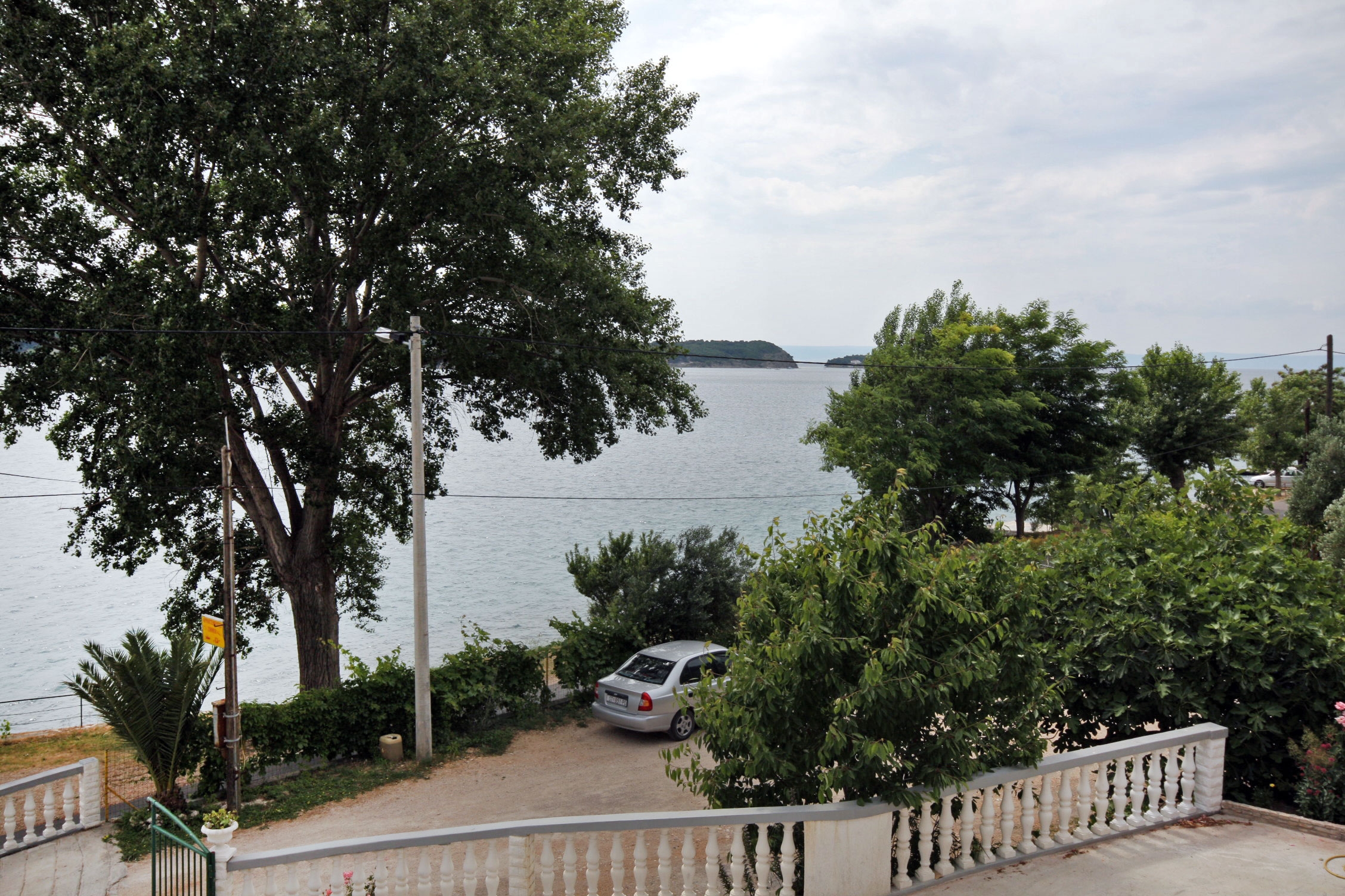 Two bedroom apartment near beach Supetarska Draga - Gornja, Rab  A-b