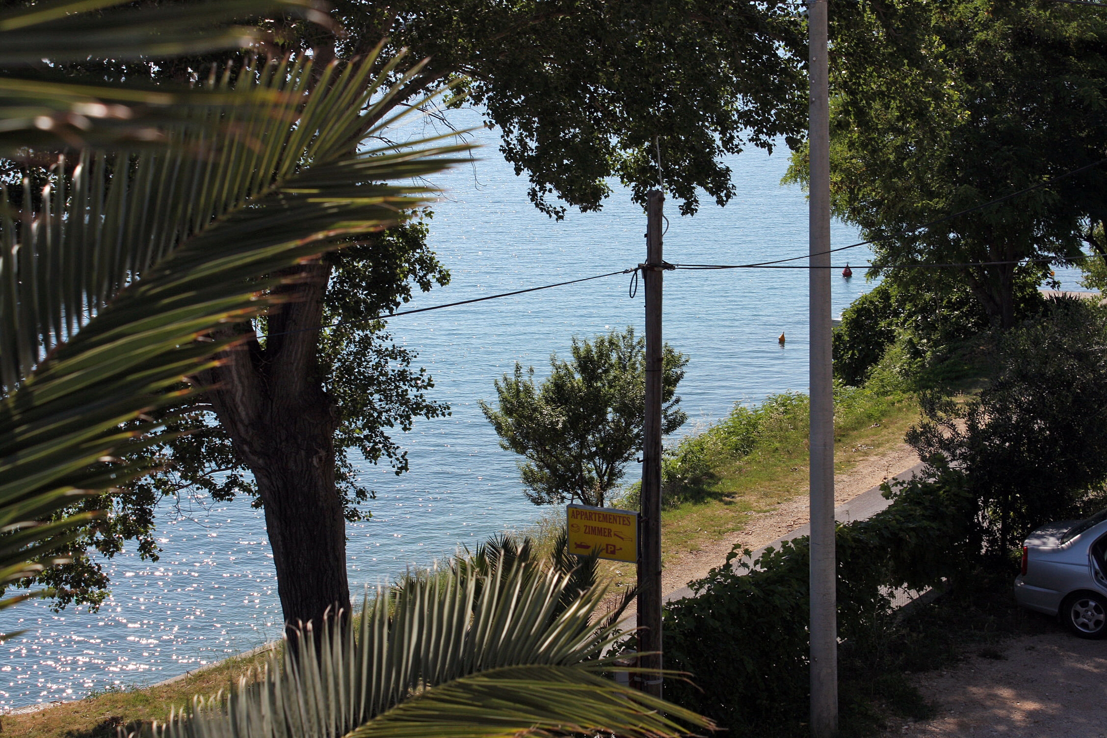 One bedroom apartment near beach Supetarska Draga - Gornja, Rab  A-c