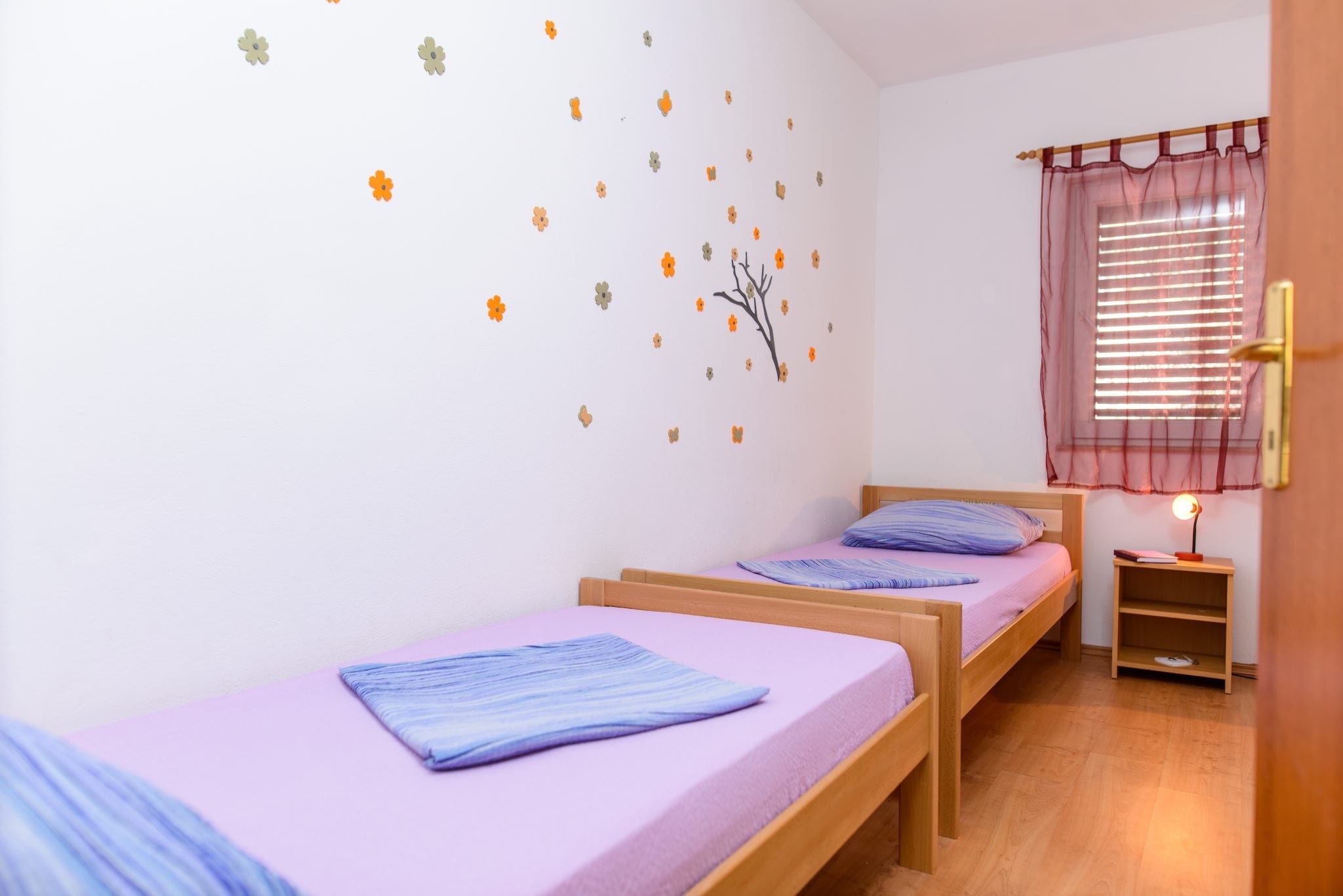 Two bedroom apartment with balcony and sea view Mavarštica, Čiovo  A-b