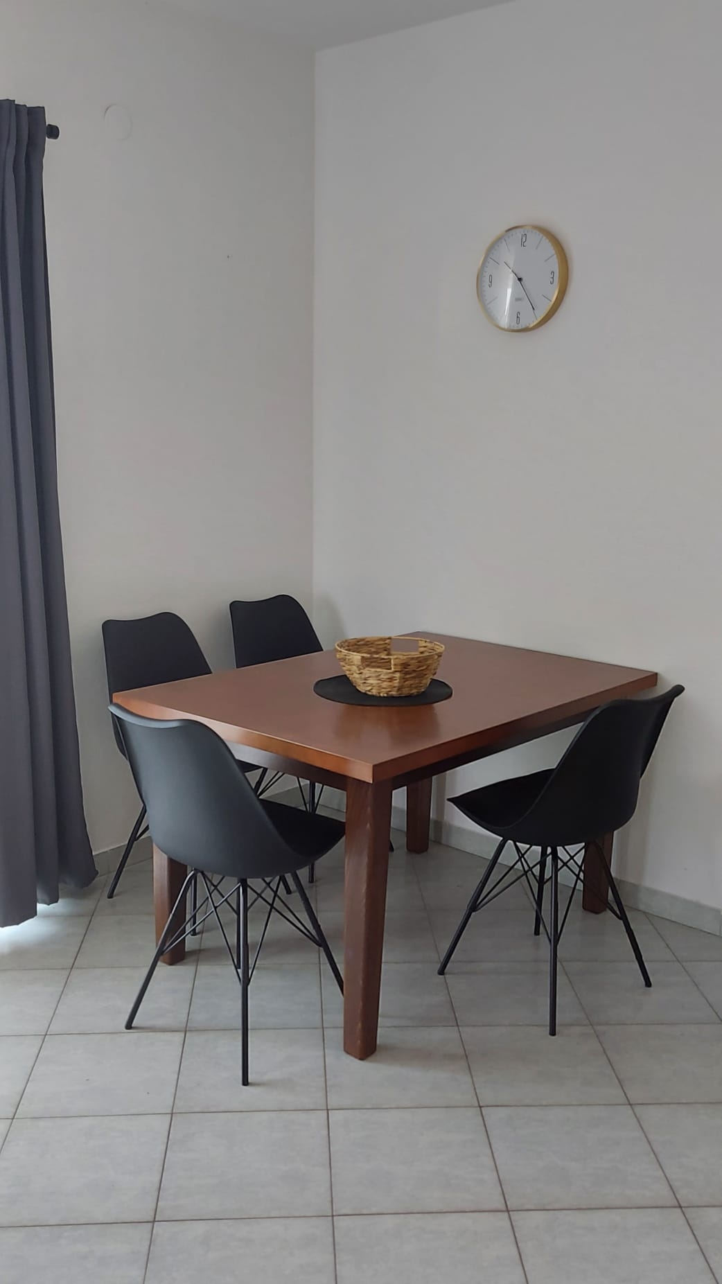 Two bedroom apartment with balcony and sea view Mavarštica, Čiovo  A-b
