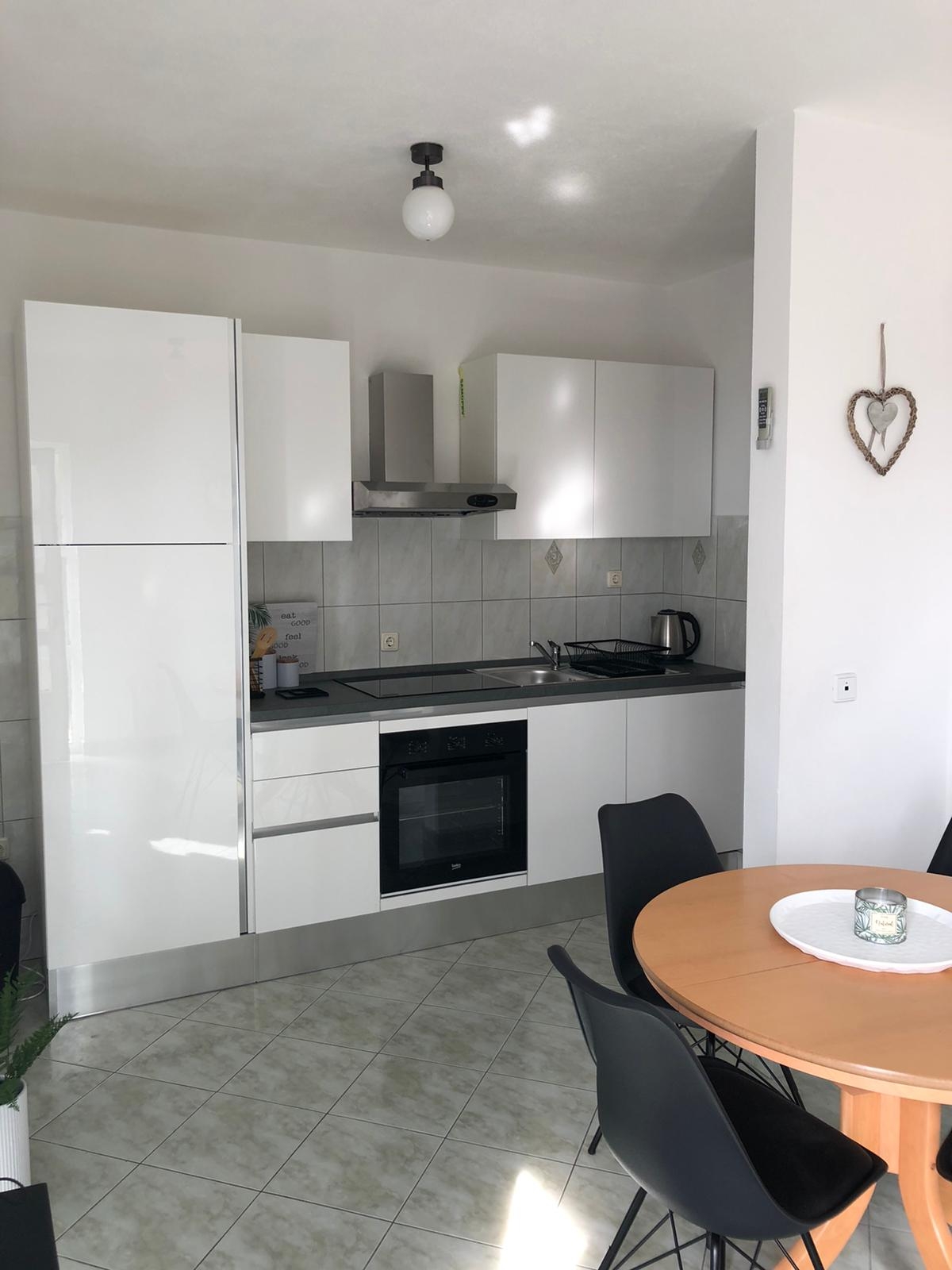 Two bedroom apartment with terrace and sea view Mavarštica, Čiovo  A-c