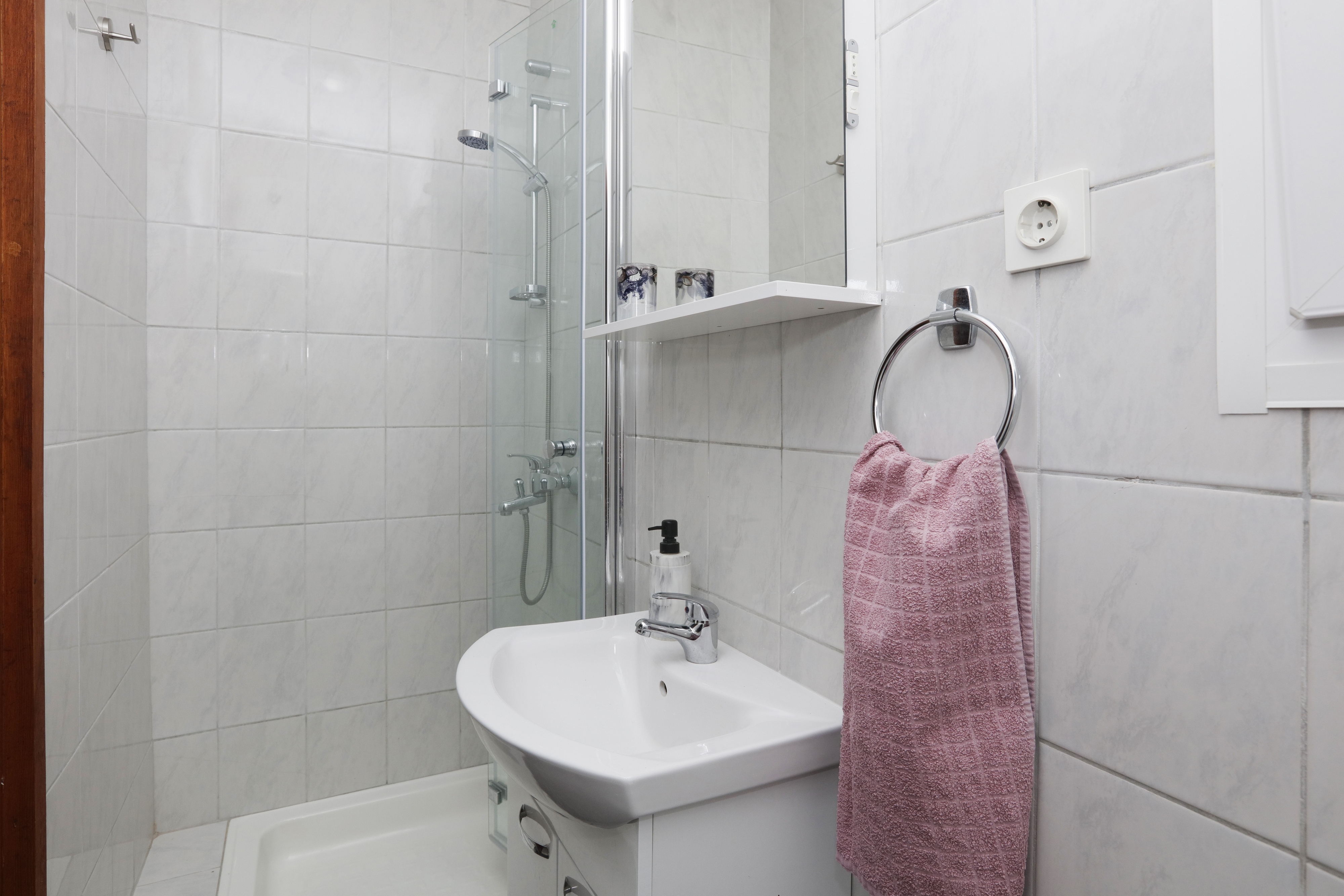 One bedroom apartment with terrace Rogoznica  A-a
