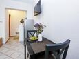 Rogoznica, Comedor in the studio-apartment, WiFi.