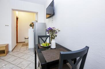 Rogoznica, Esszimmer in folgender Unterkunftsart studio-apartment, WiFi.