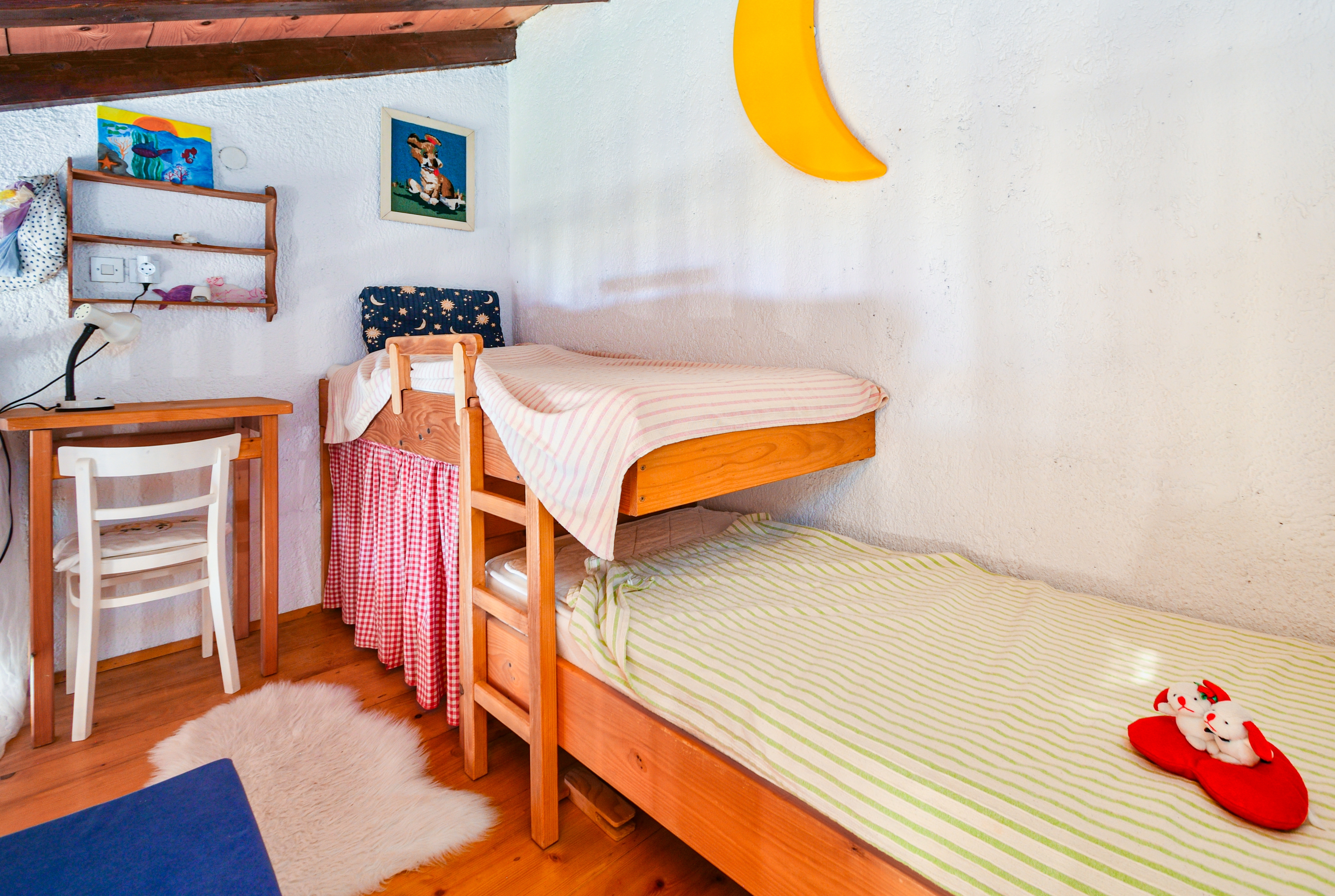 Two bedroom apartment with terrace Barbat, Rab  A-a