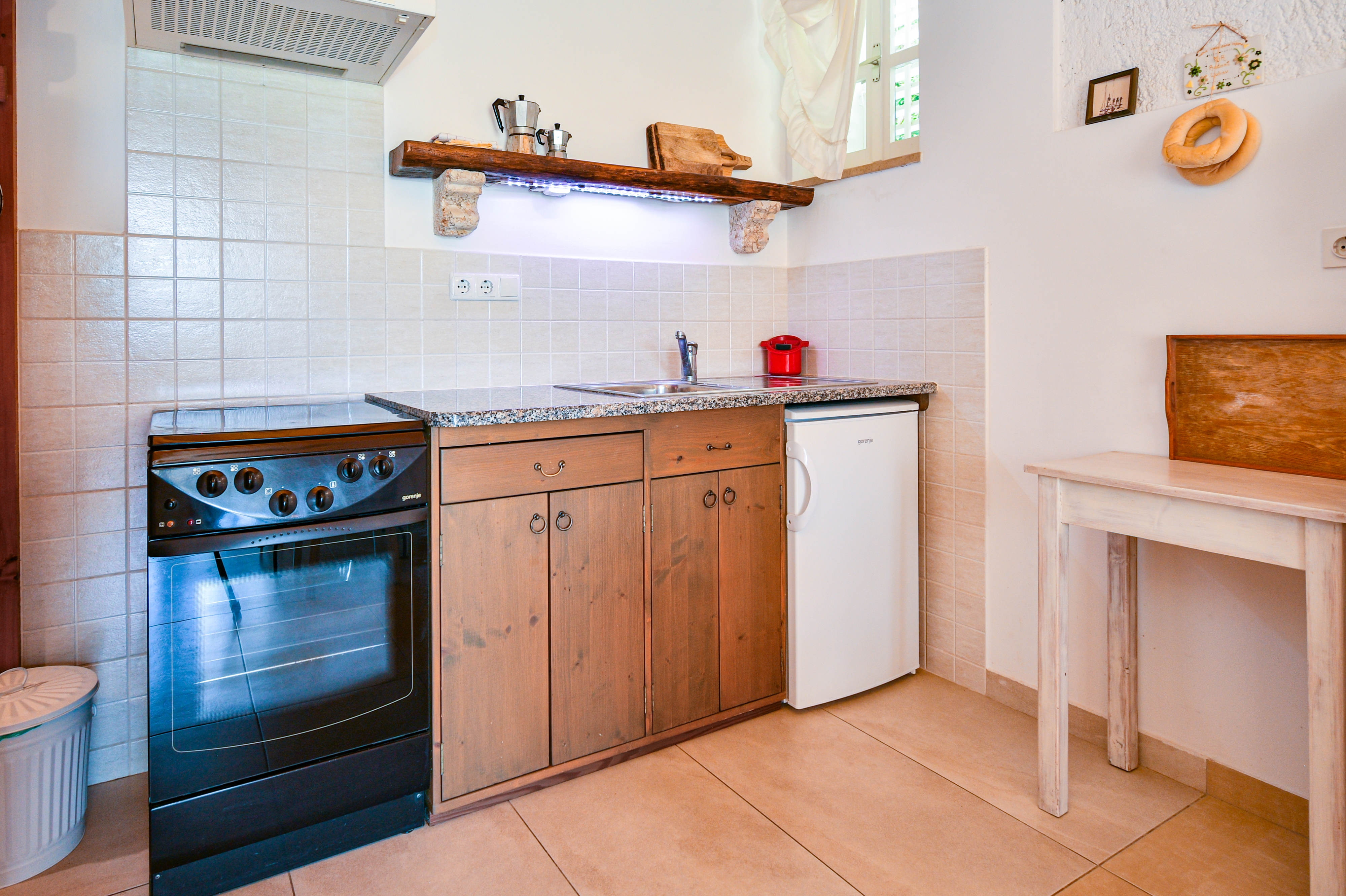 Top Rab Barbat Top Rab Barbat