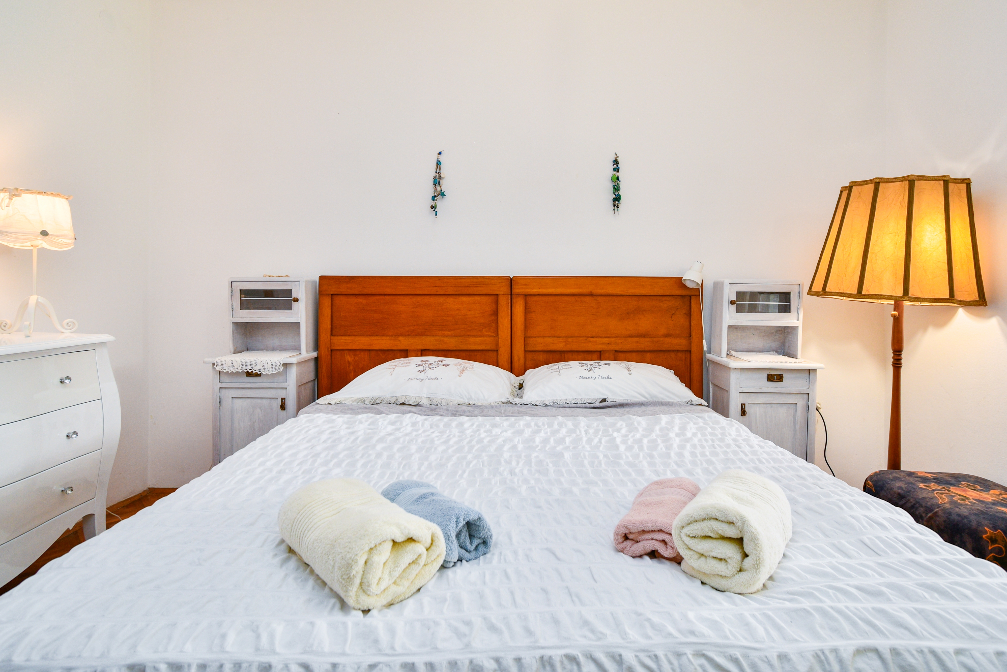 Two bedroom apartment with terrace Barbat, Rab  A-d