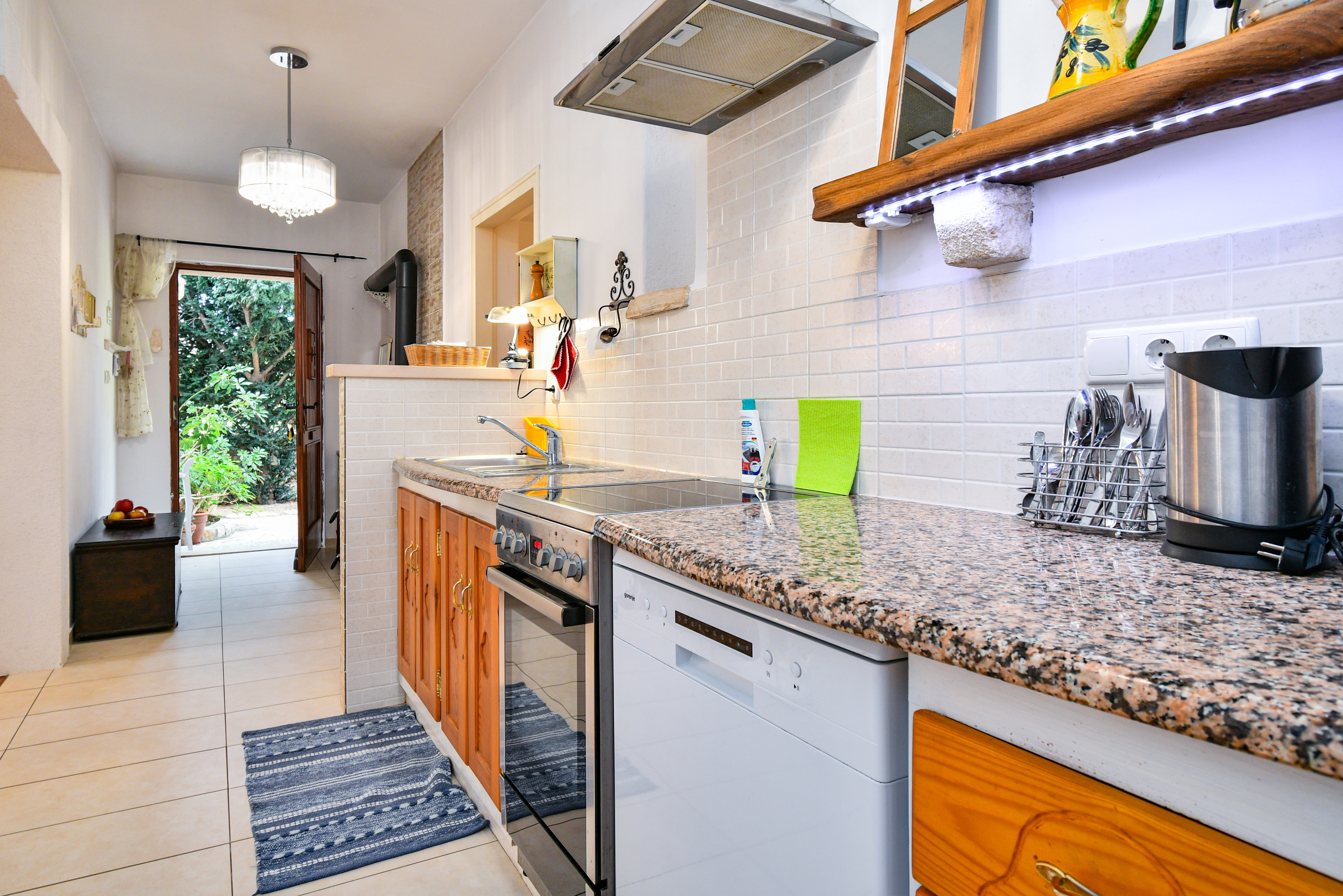 Top Rab Barbat Top Rab Barbat