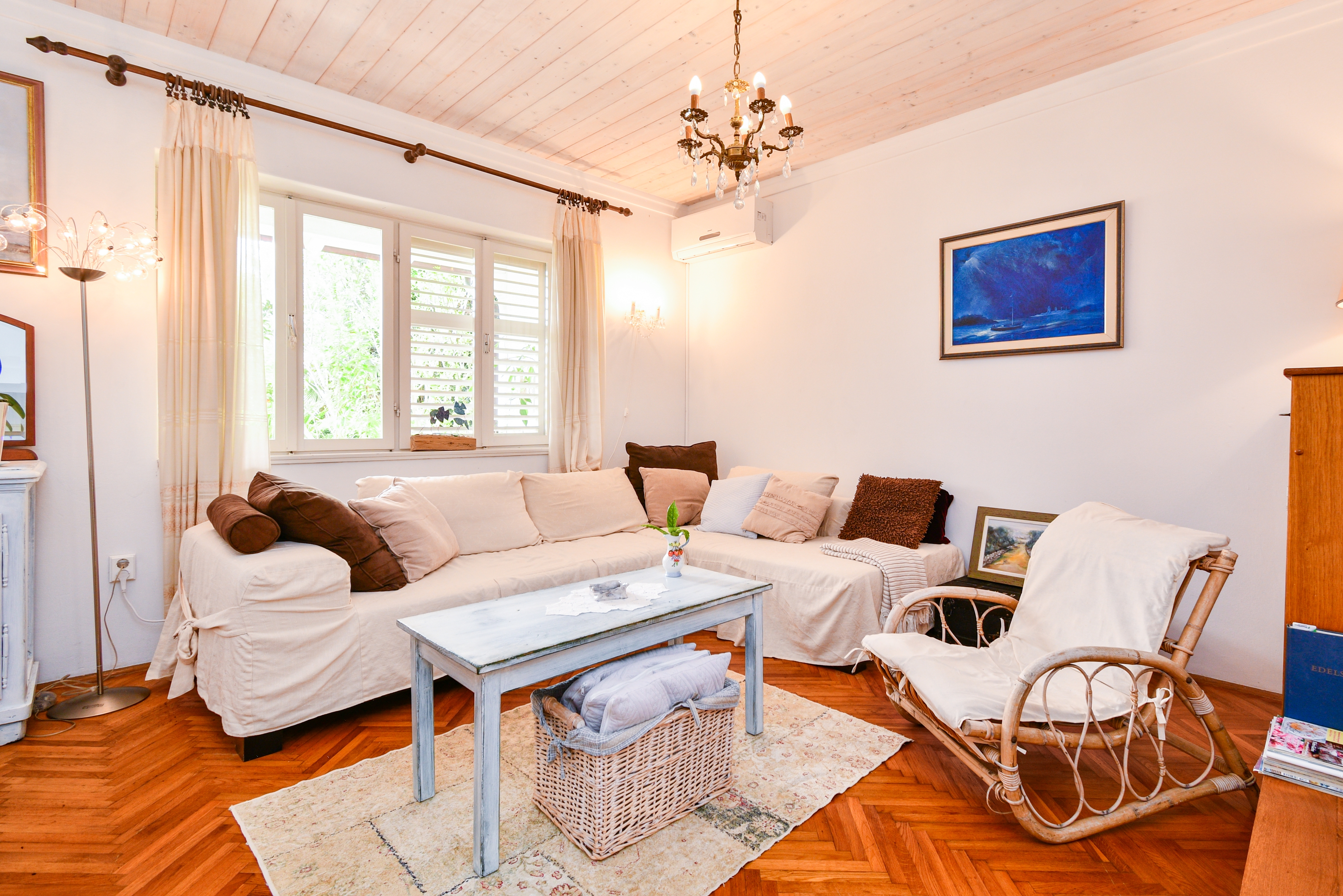 Two bedroom apartment with terrace Barbat, Rab (A-20170-d) Two bedroom apartment with terrace Barbat, Rab (A-20170-d)