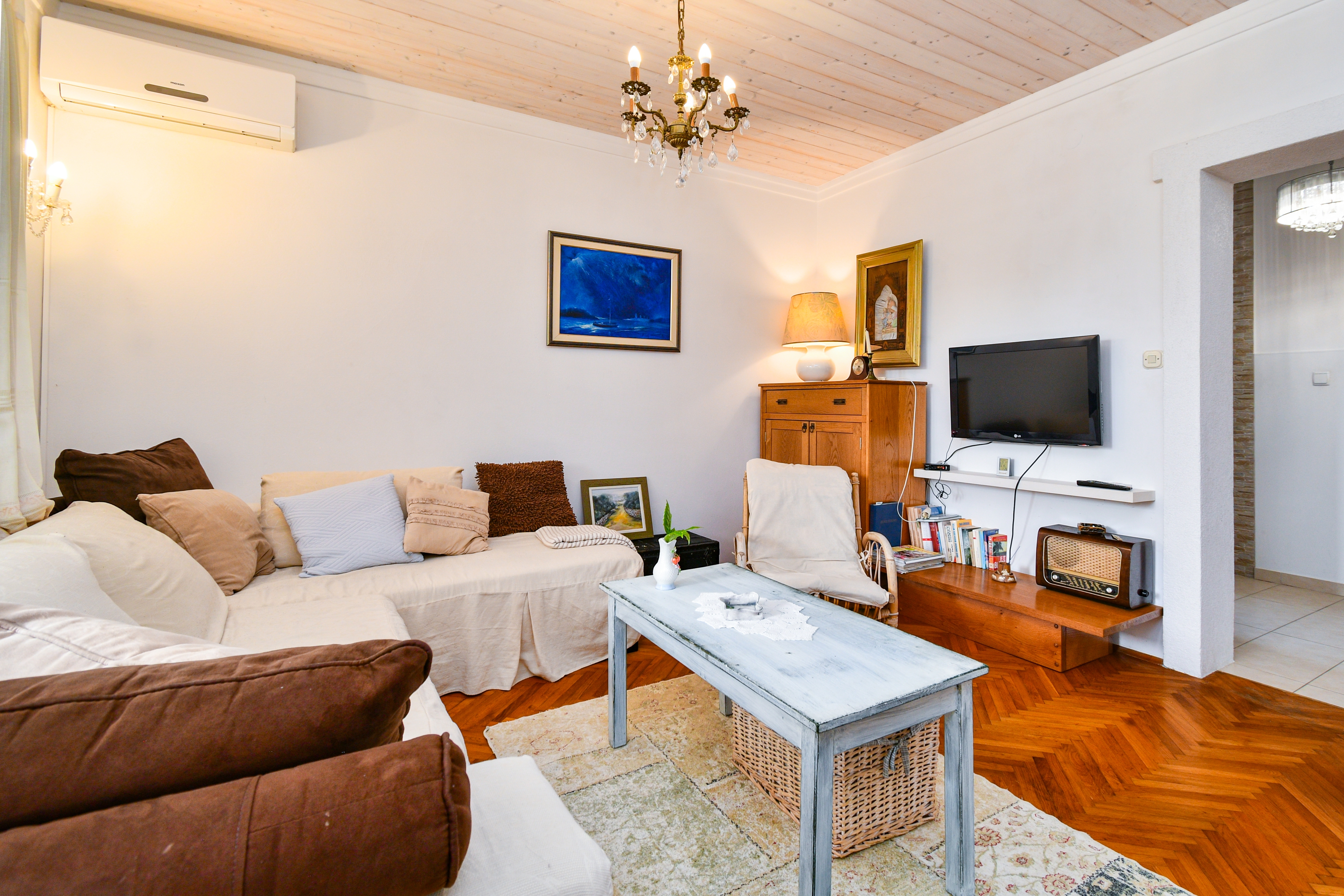 Top Rab Barbat Top Rab Barbat