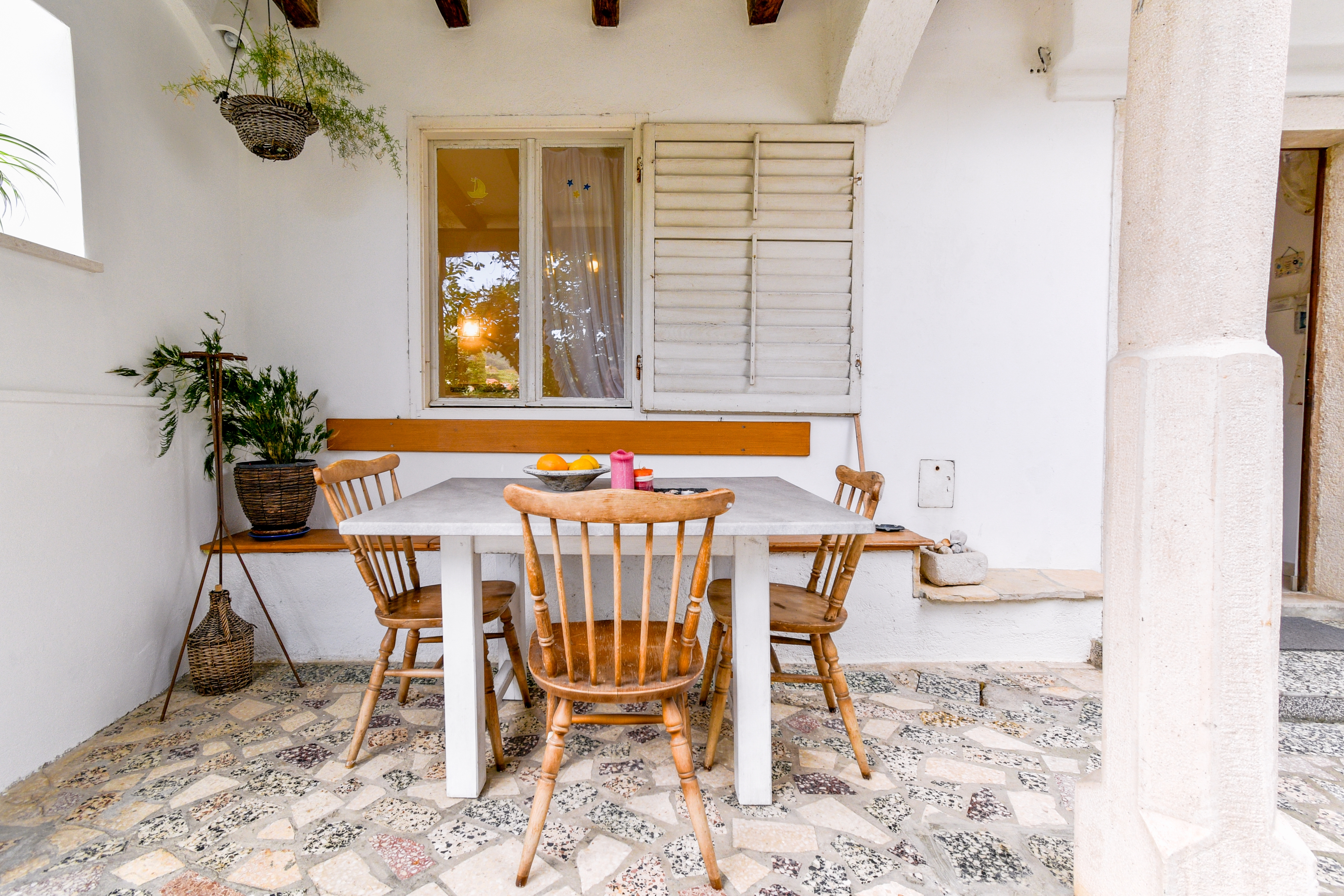 Two bedroom apartment with terrace Barbat, Rab  A-d