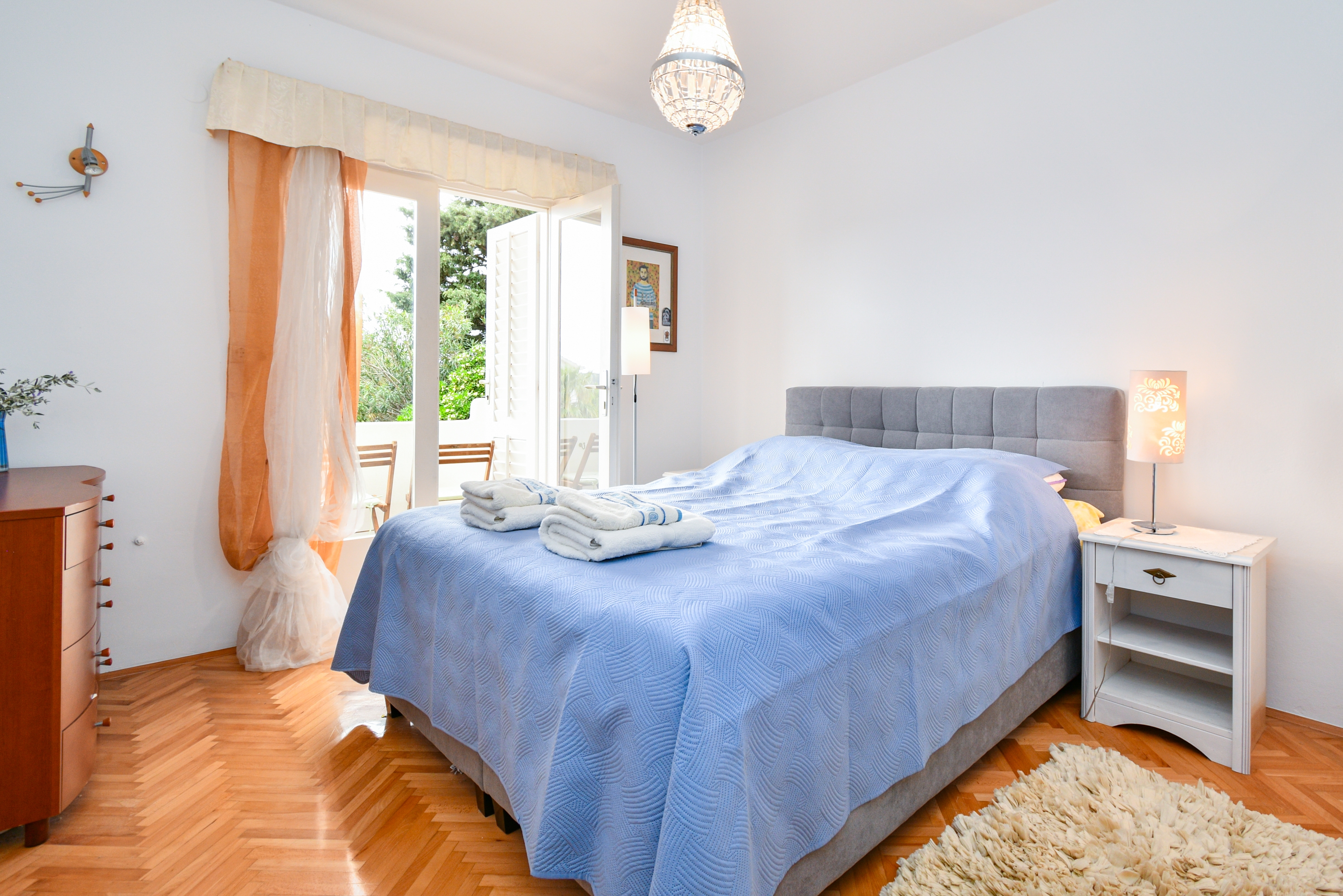 Two bedroom apartment with terrace Barbat, Rab  A-e