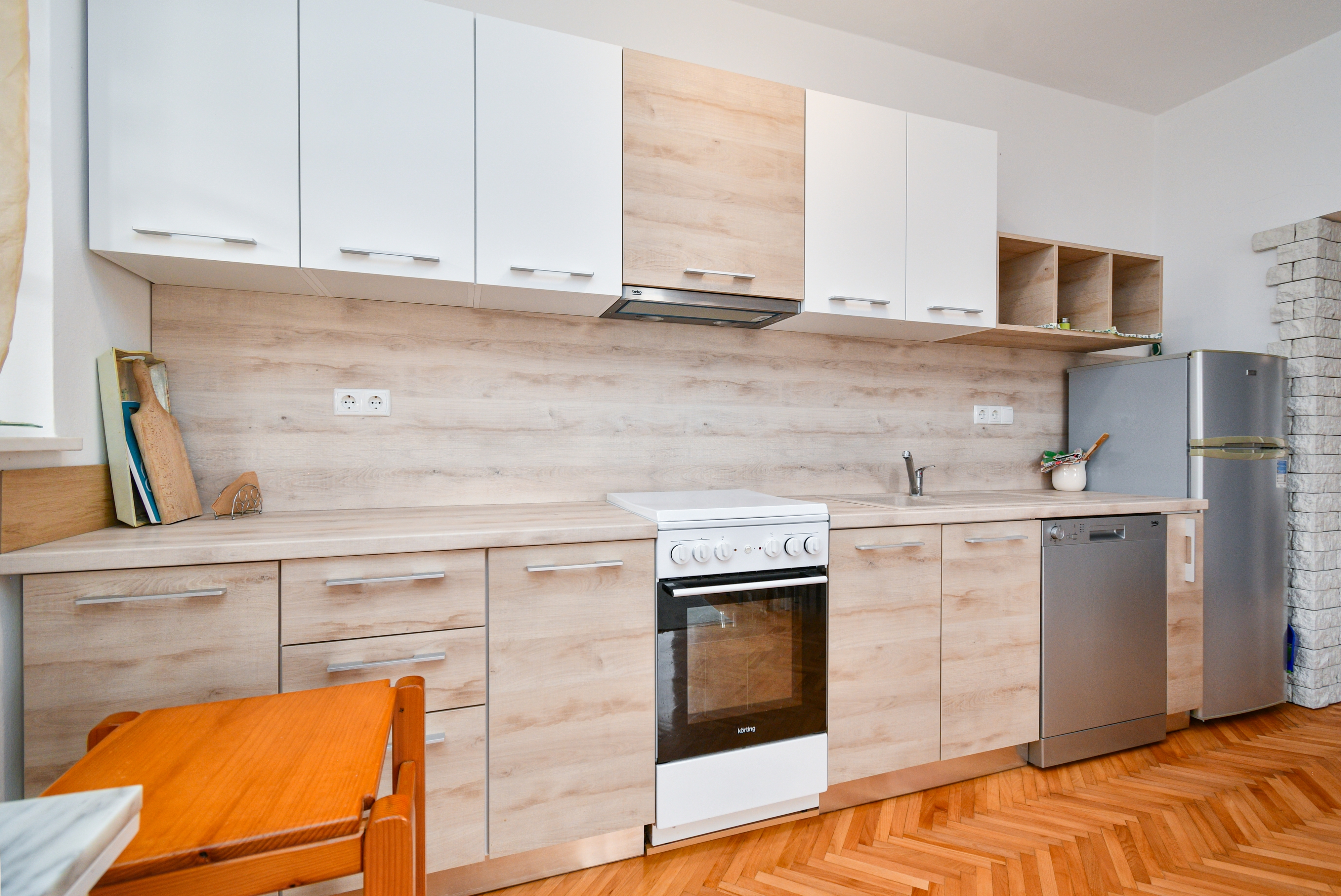 Top Rab Barbat Top Rab Barbat