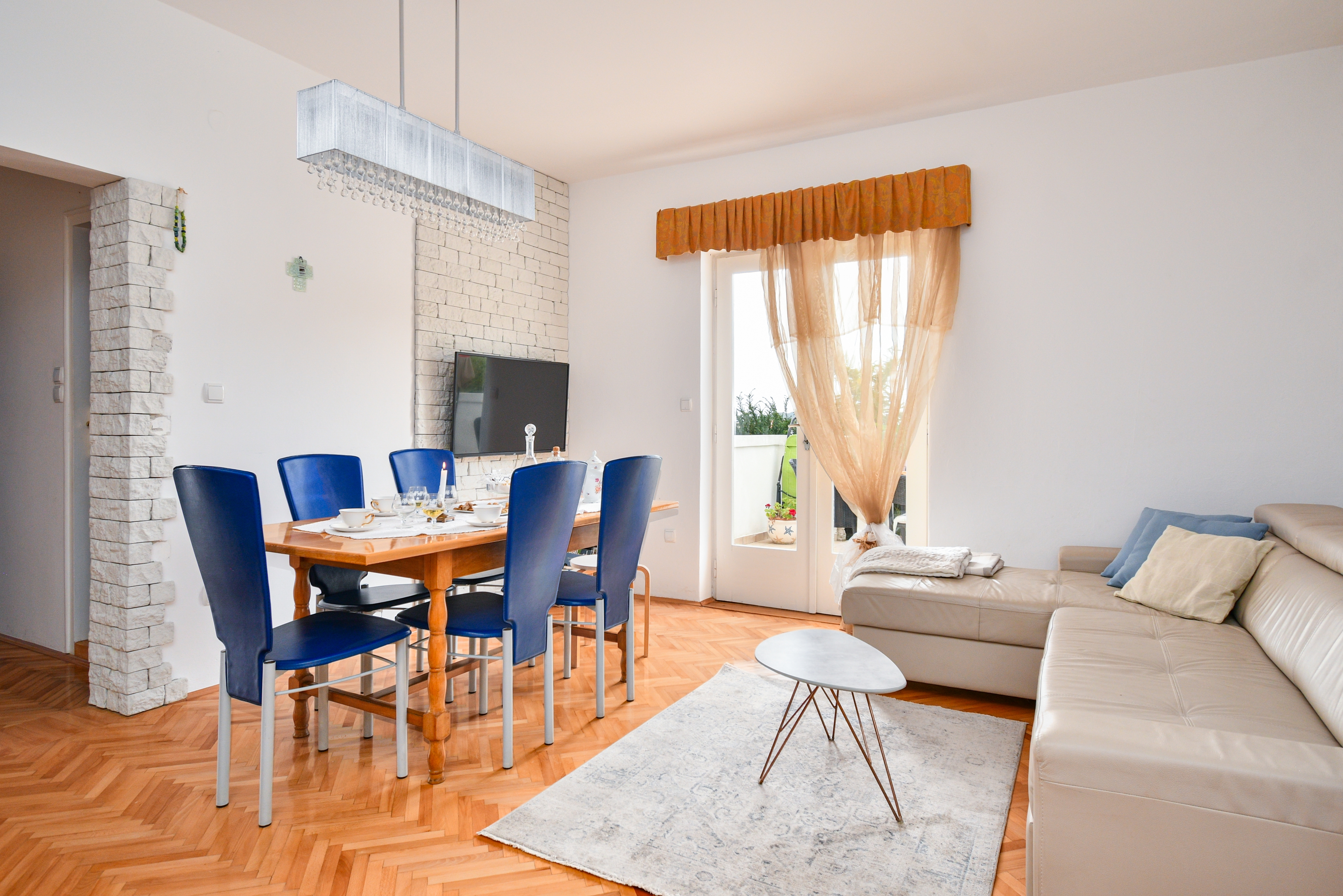 Two bedroom apartment with terrace Barbat, Rab (A-20170-e) Two bedroom apartment with terrace Barbat, Rab (A-20170-e)