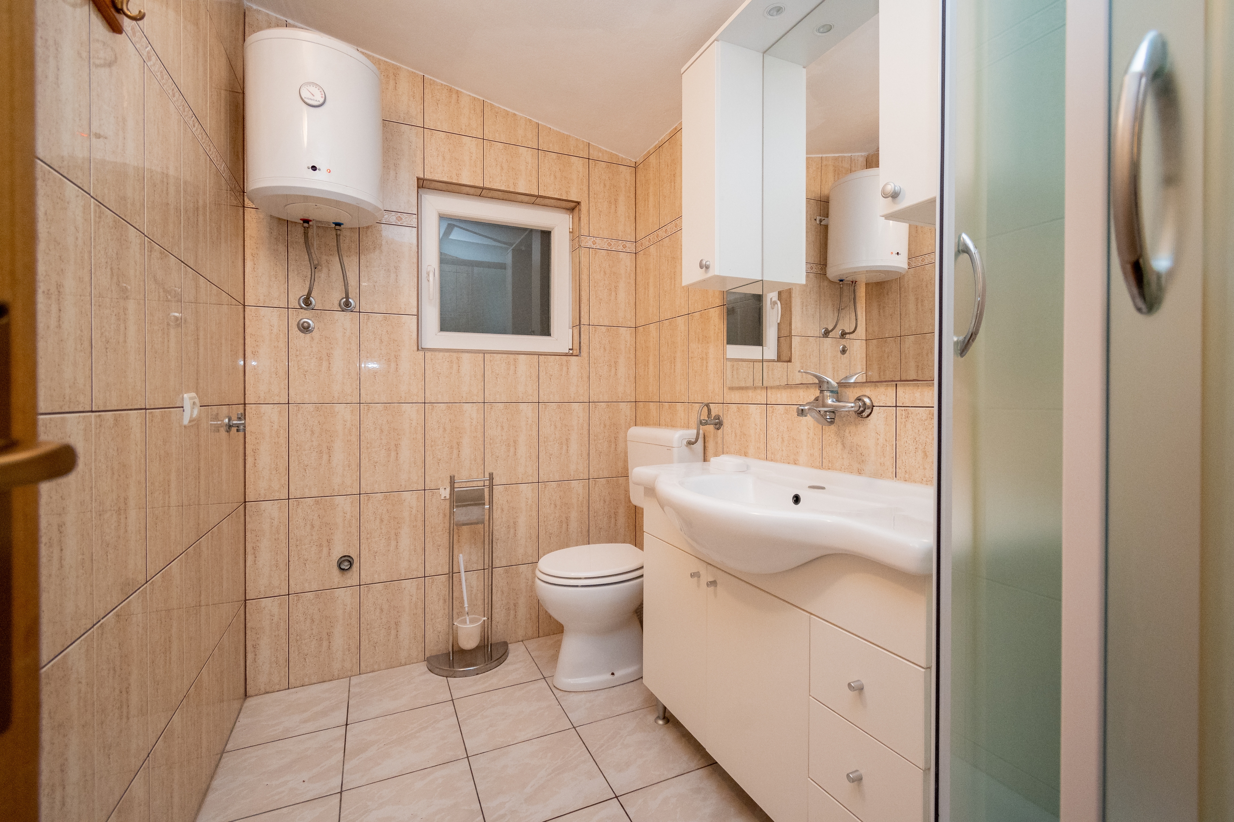 Three bedroom apartment with terrace and sea view Vir  A-a