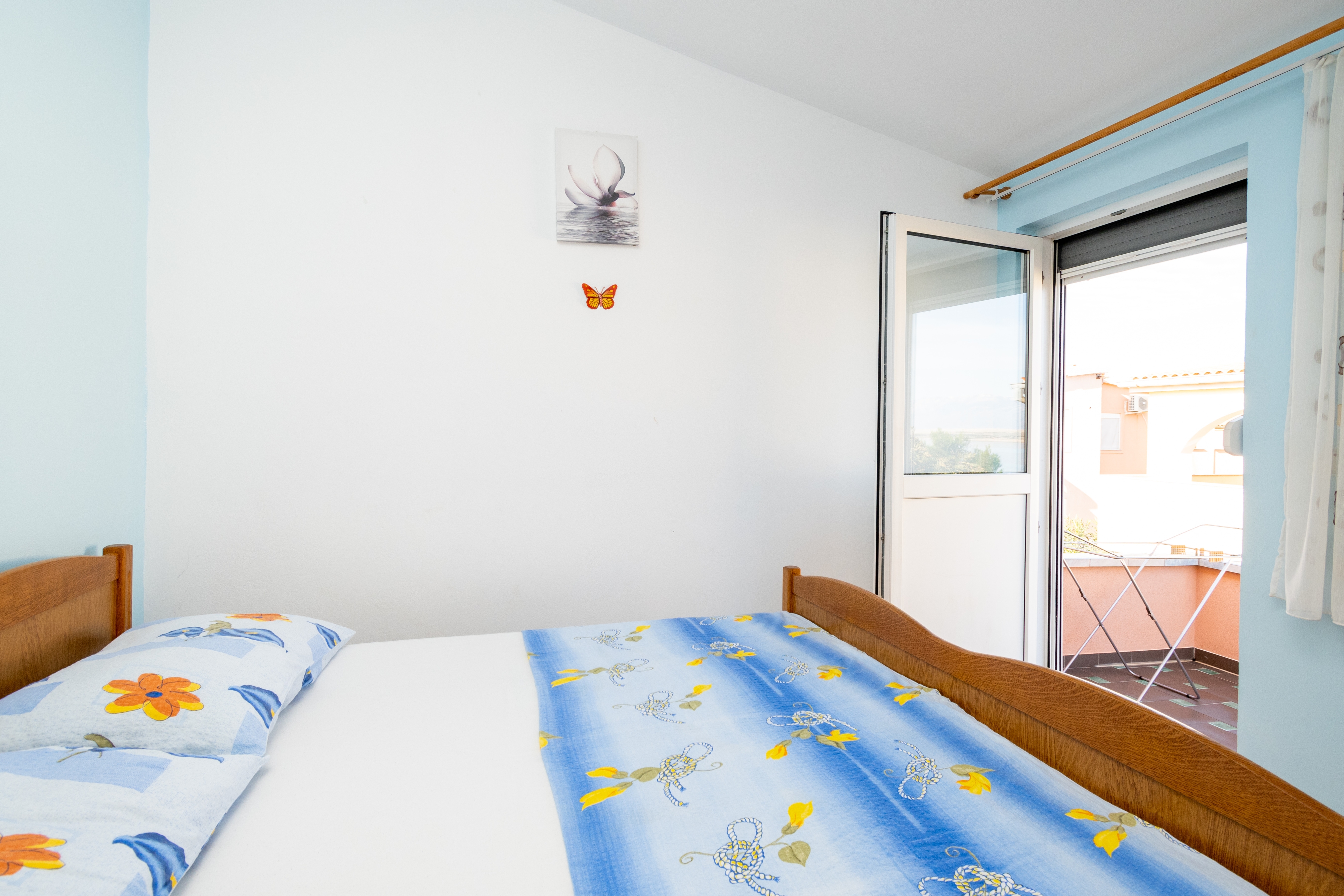 Three bedroom apartment with terrace and sea view Vir  A-a