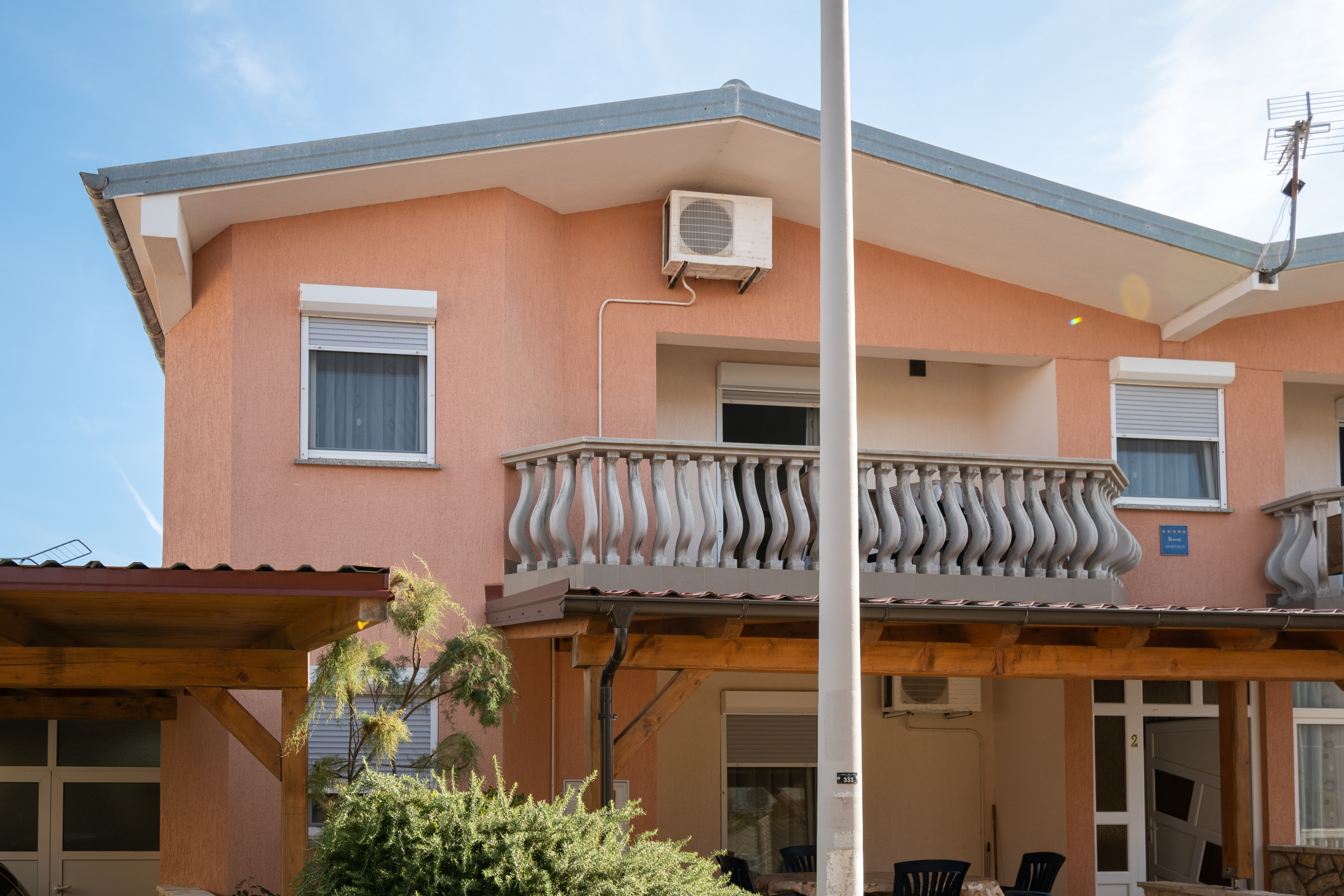 Three bedroom apartment with terrace and sea view Vir  A-a