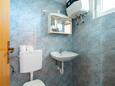 Vir, Bathroom in the studio-apartment, WiFi.