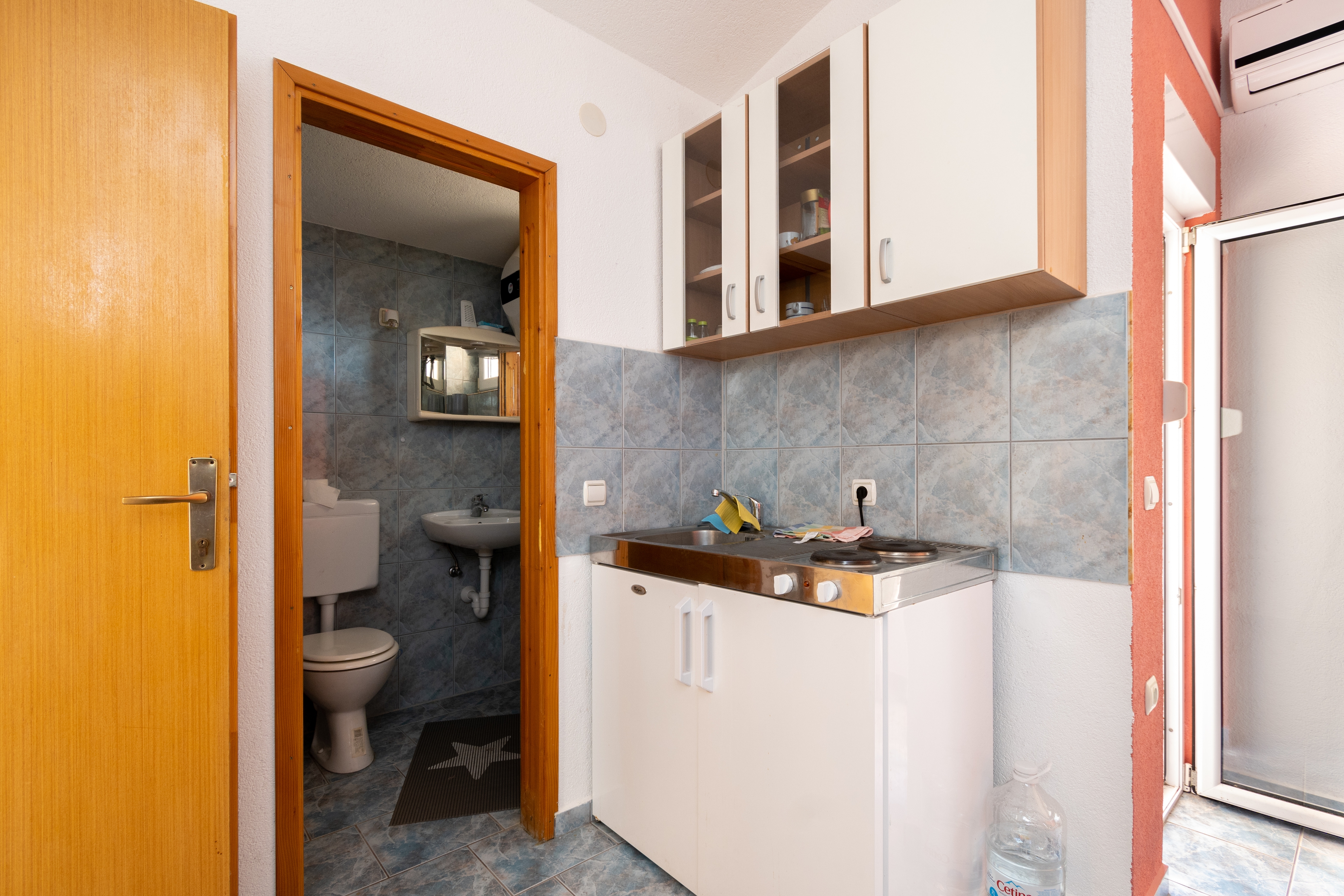 Studio flat with balcony Vir (AS-20177-d)