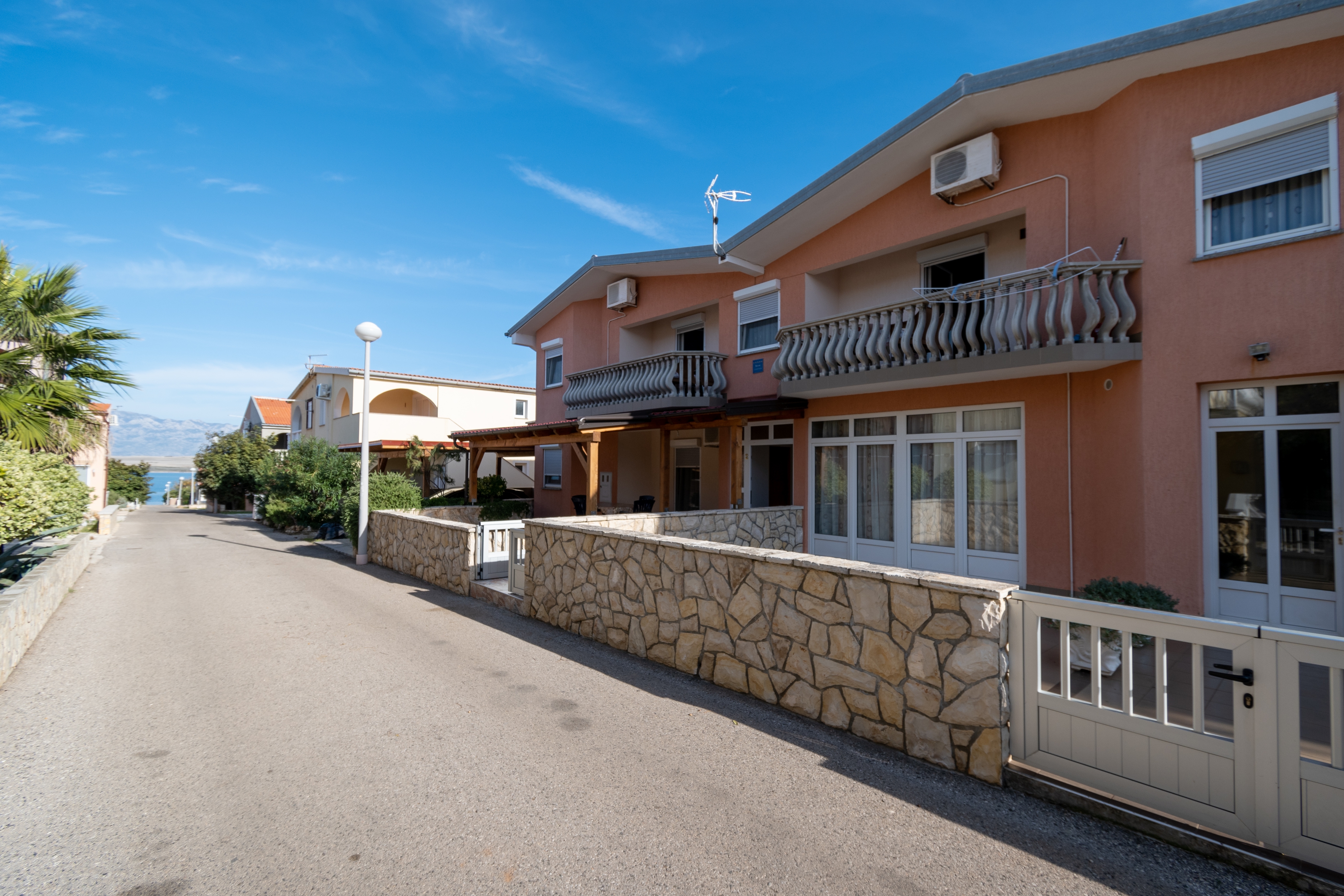 Studio flat with balcony Vir (AS-20177-d)