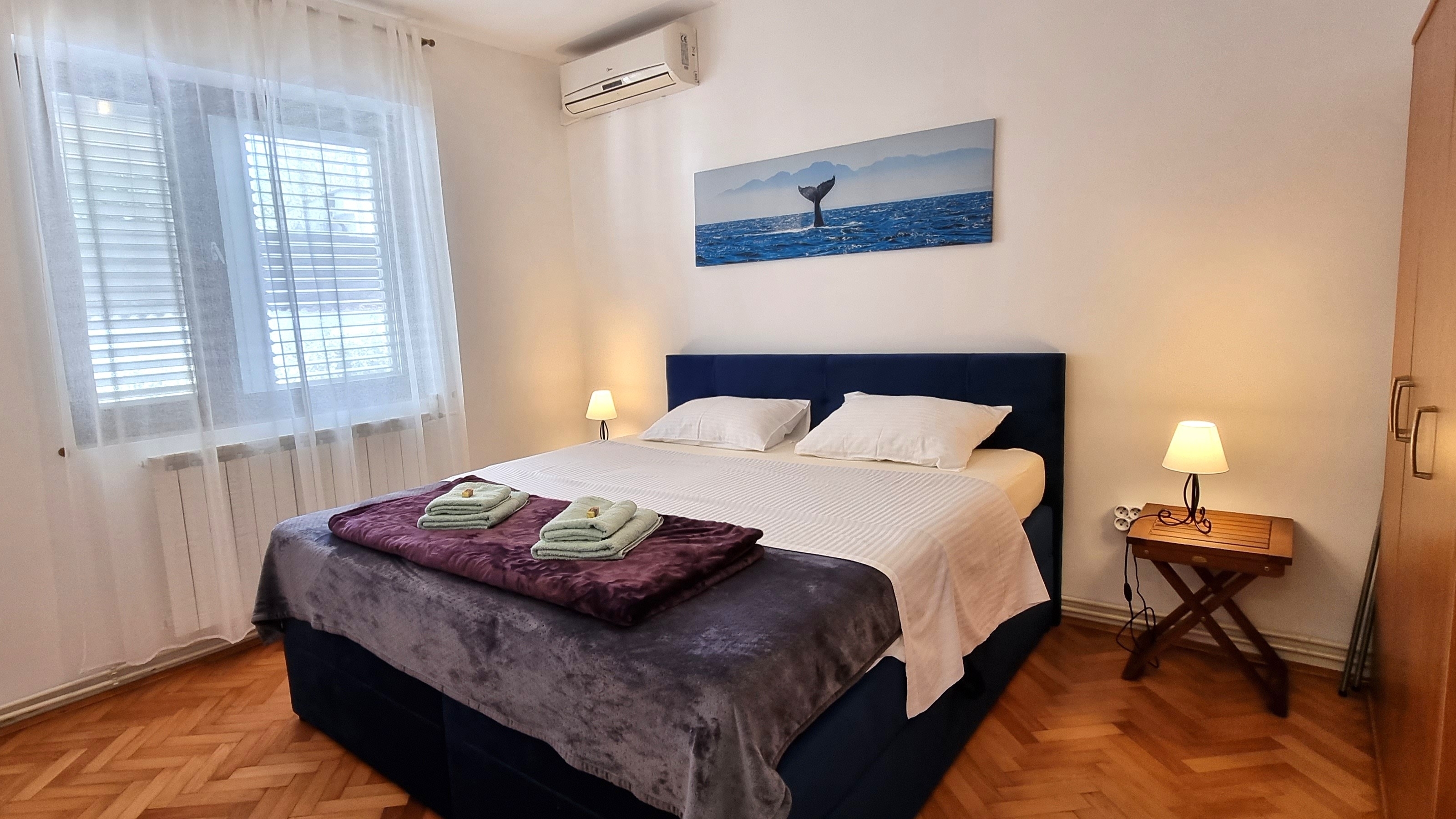Three bedroom apartment with terrace Sabunike, Zadar  A-a