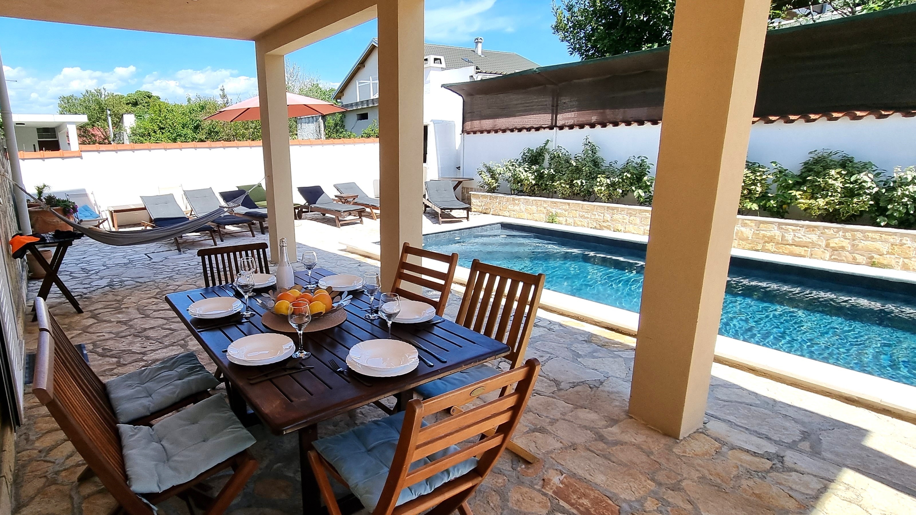 Three bedroom apartment with terrace Sabunike, Zadar (A-20179-a)