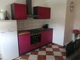 Kitchen Vir, Kitchen in the apartment, (pet friendly) and WiFi.