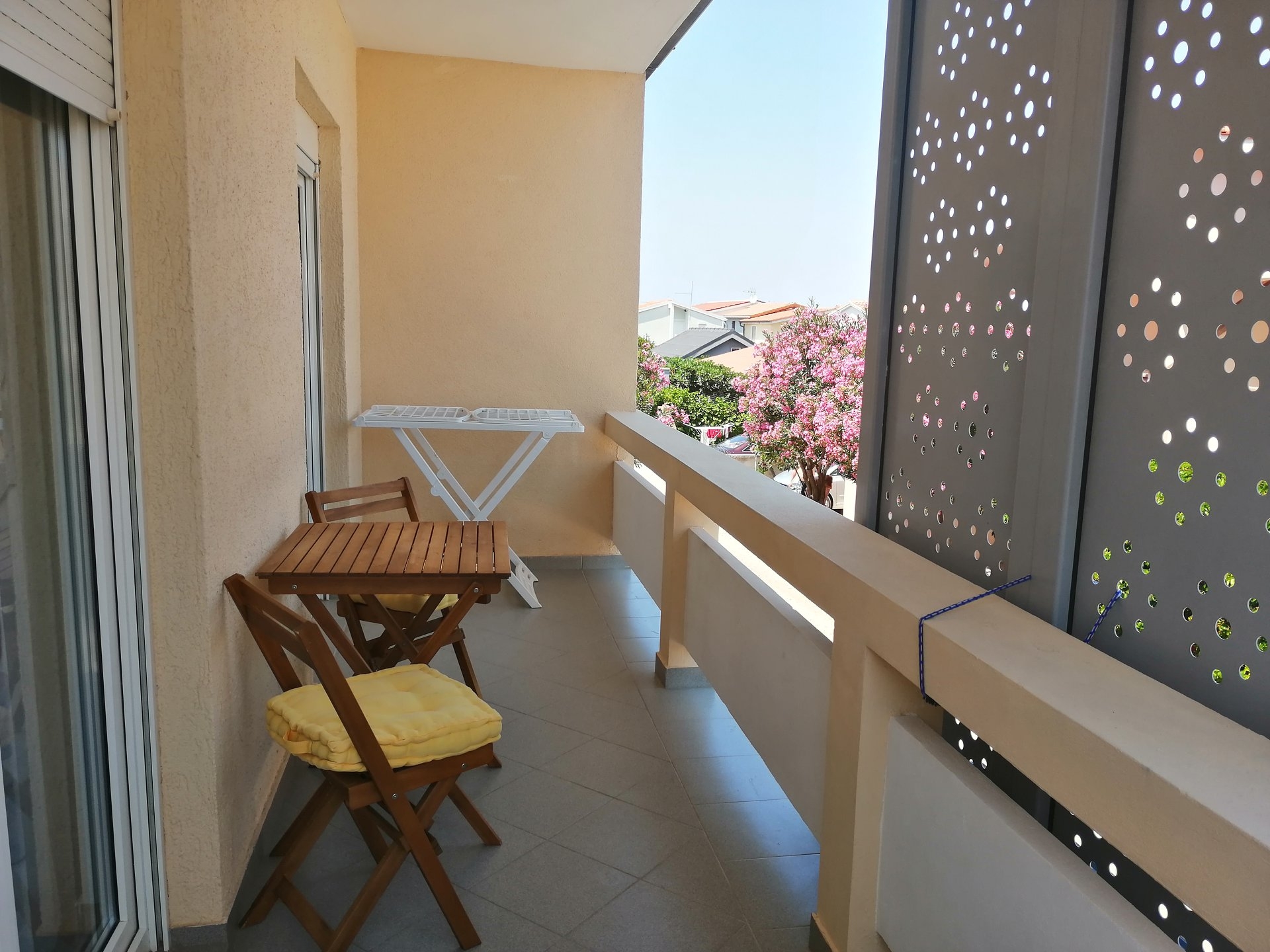 Two bedroom apartment with balcony and sea view Vir  A-b
