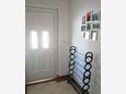 Hallway Vir, Hallway in the apartment, (pet friendly) and WiFi.