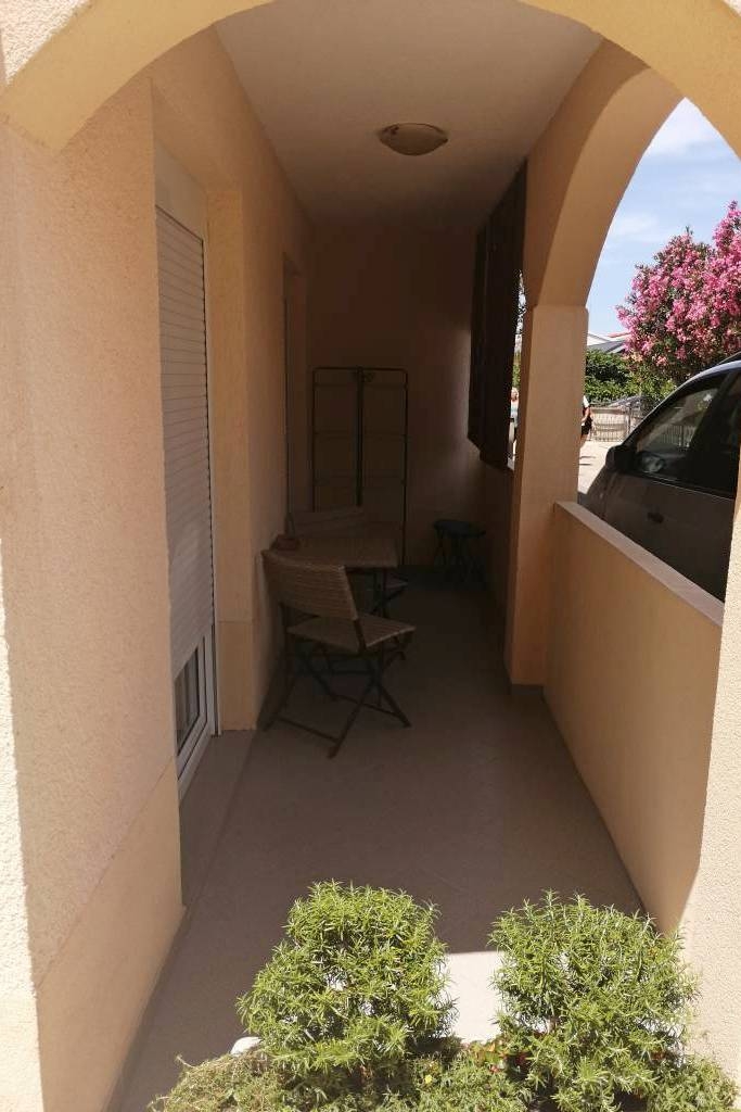 Two bedroom apartment with balcony Vir  A-c