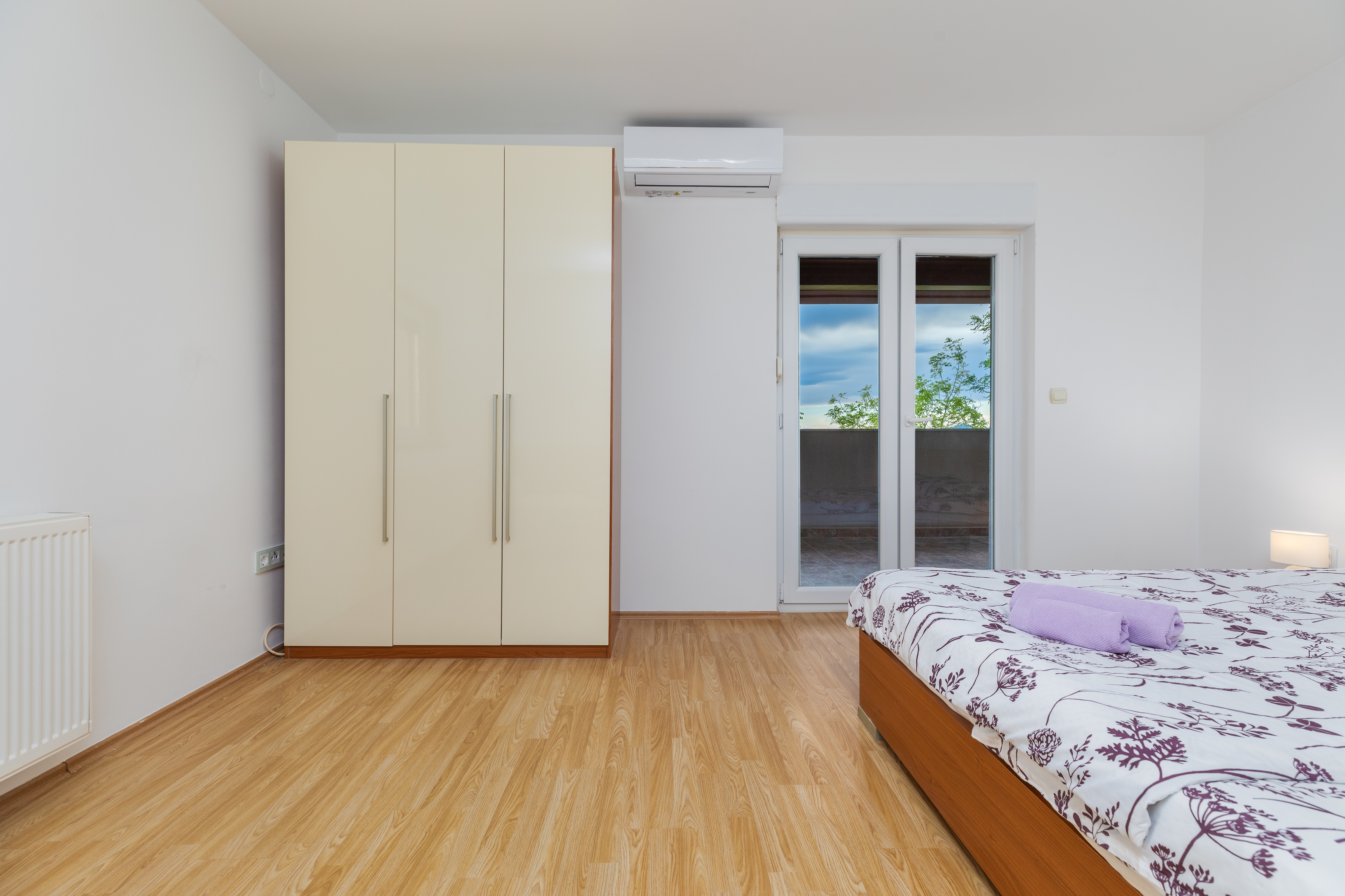 Three bedroom house with terrace Zagreb  K