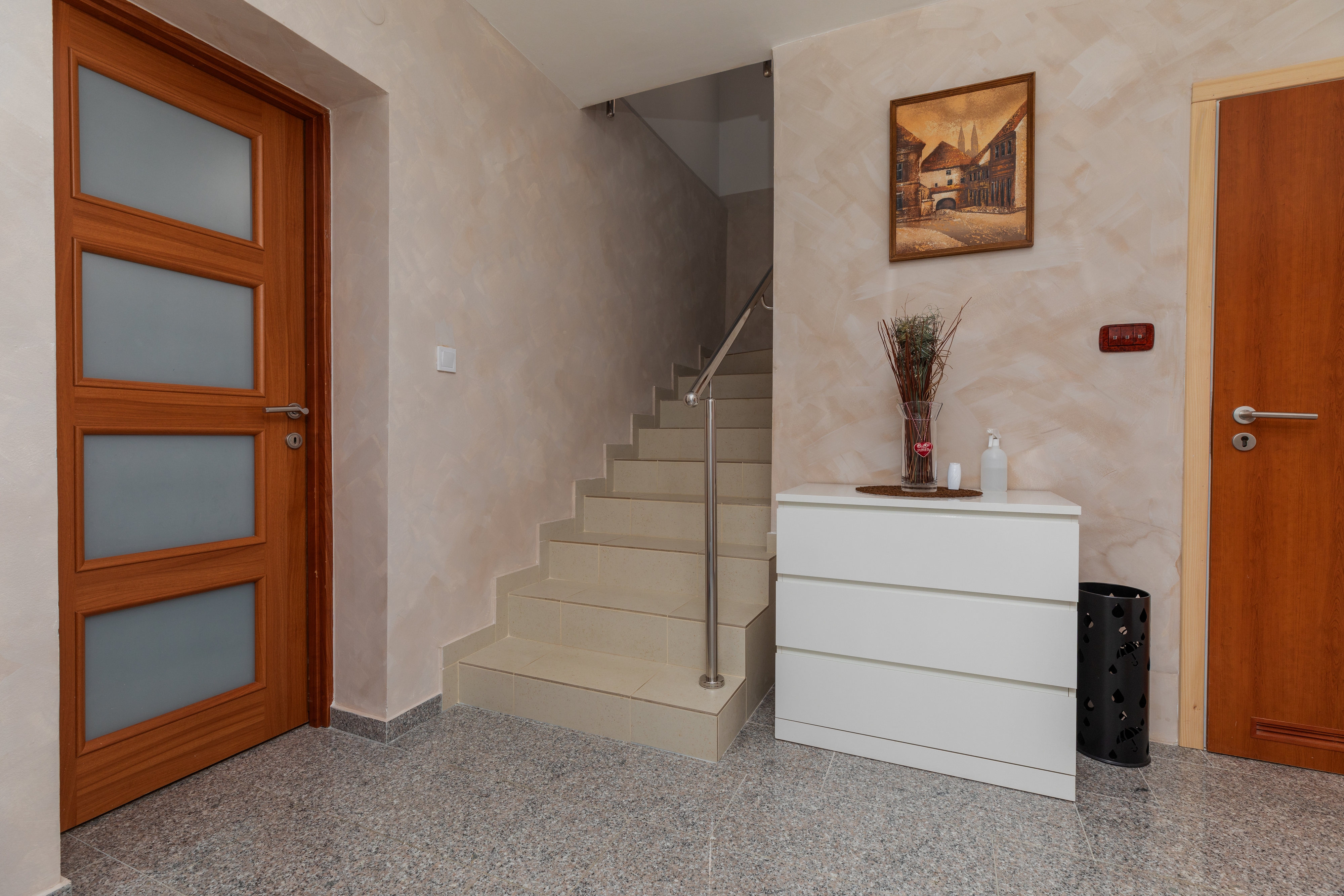 Three bedroom house with terrace Zagreb  K