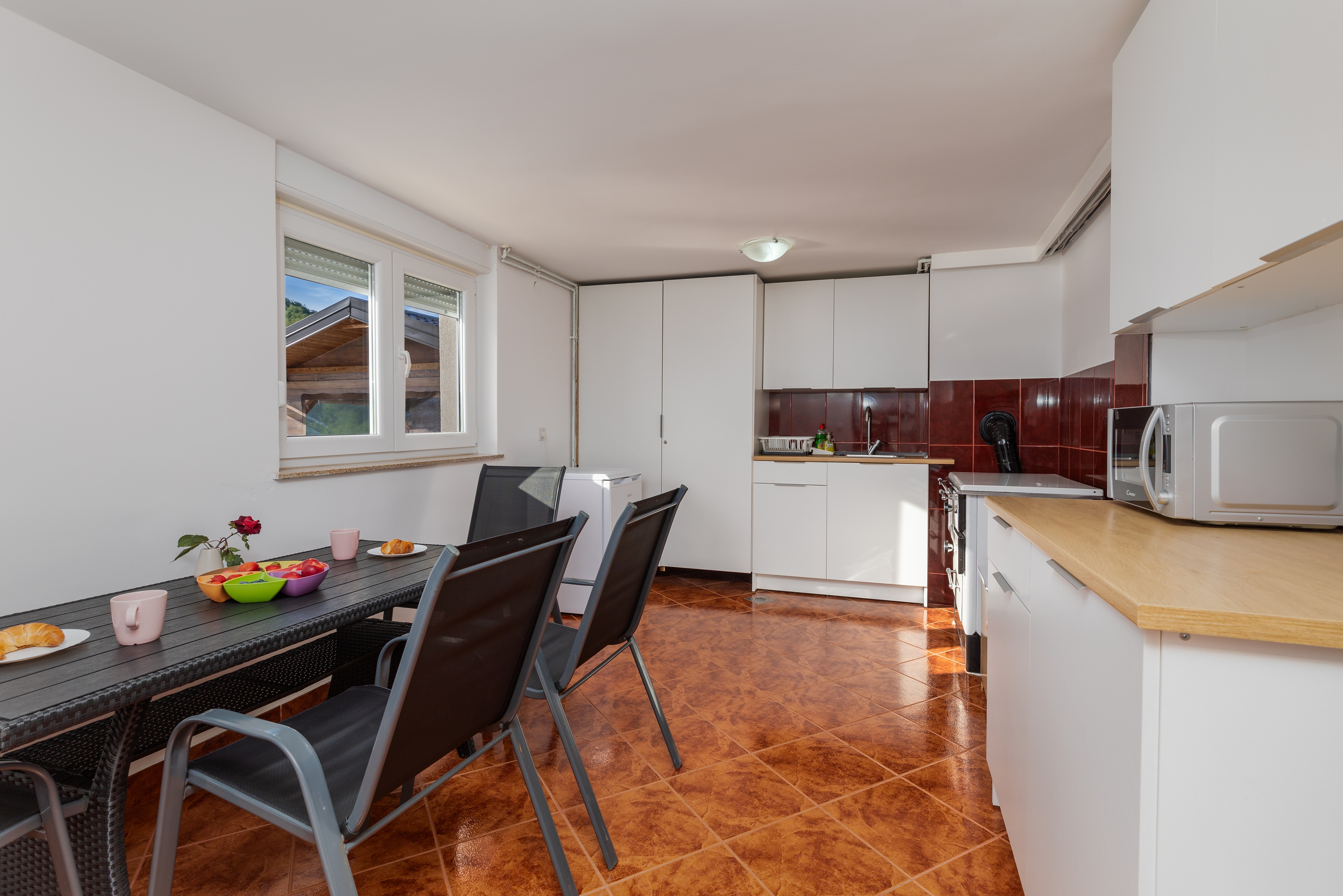 Three bedroom house with terrace Zagreb  K