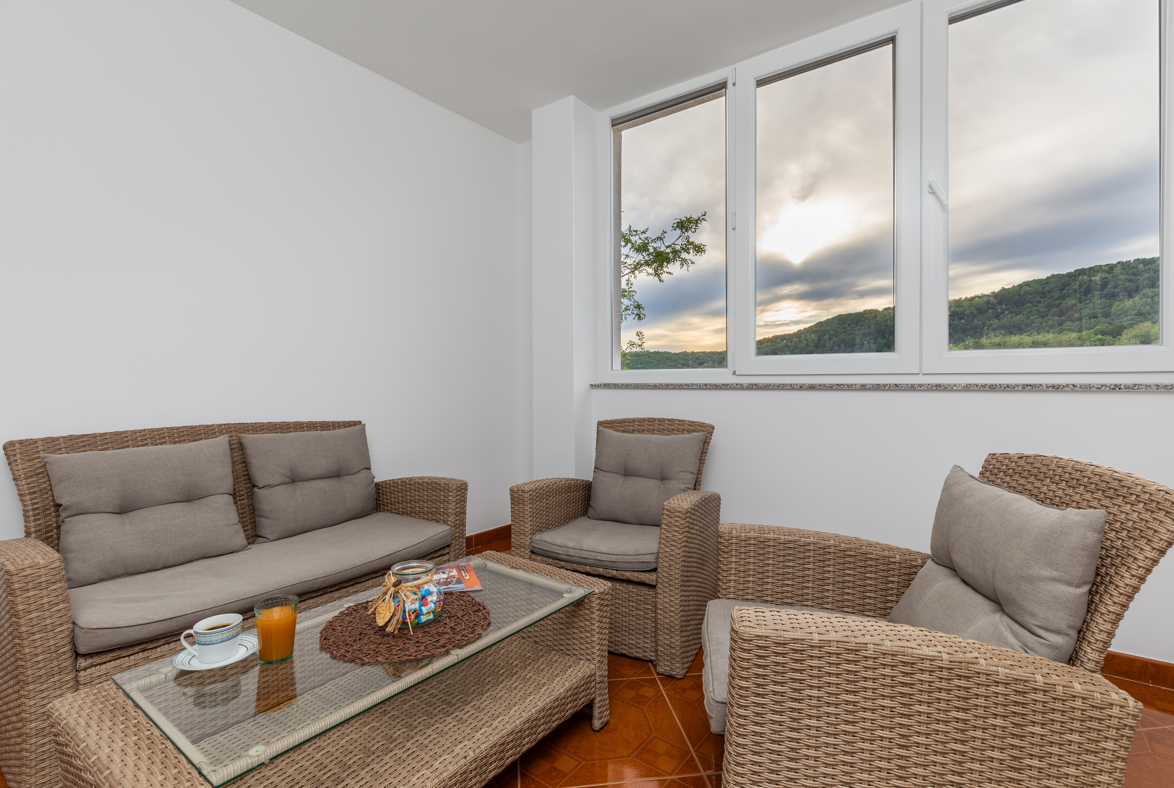 Three bedroom house with terrace Zagreb  K