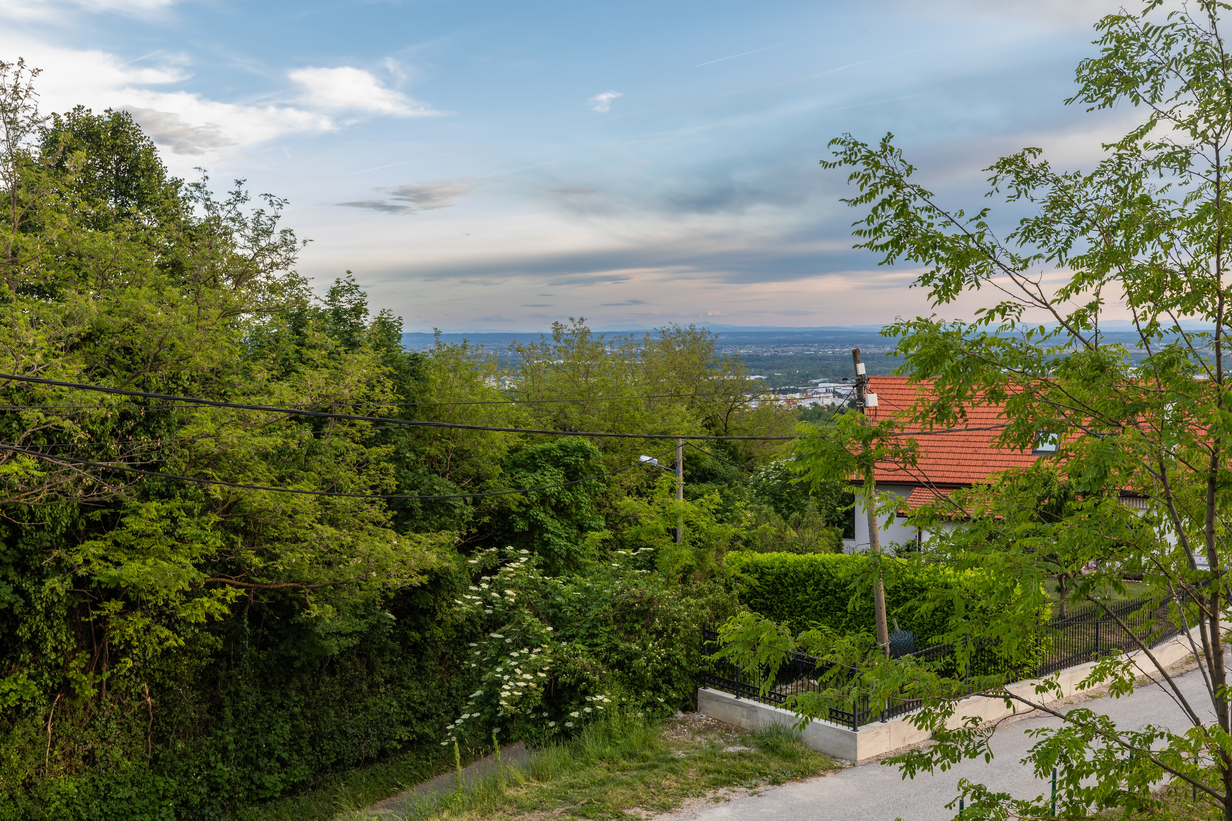 Three bedroom house with terrace Zagreb  K