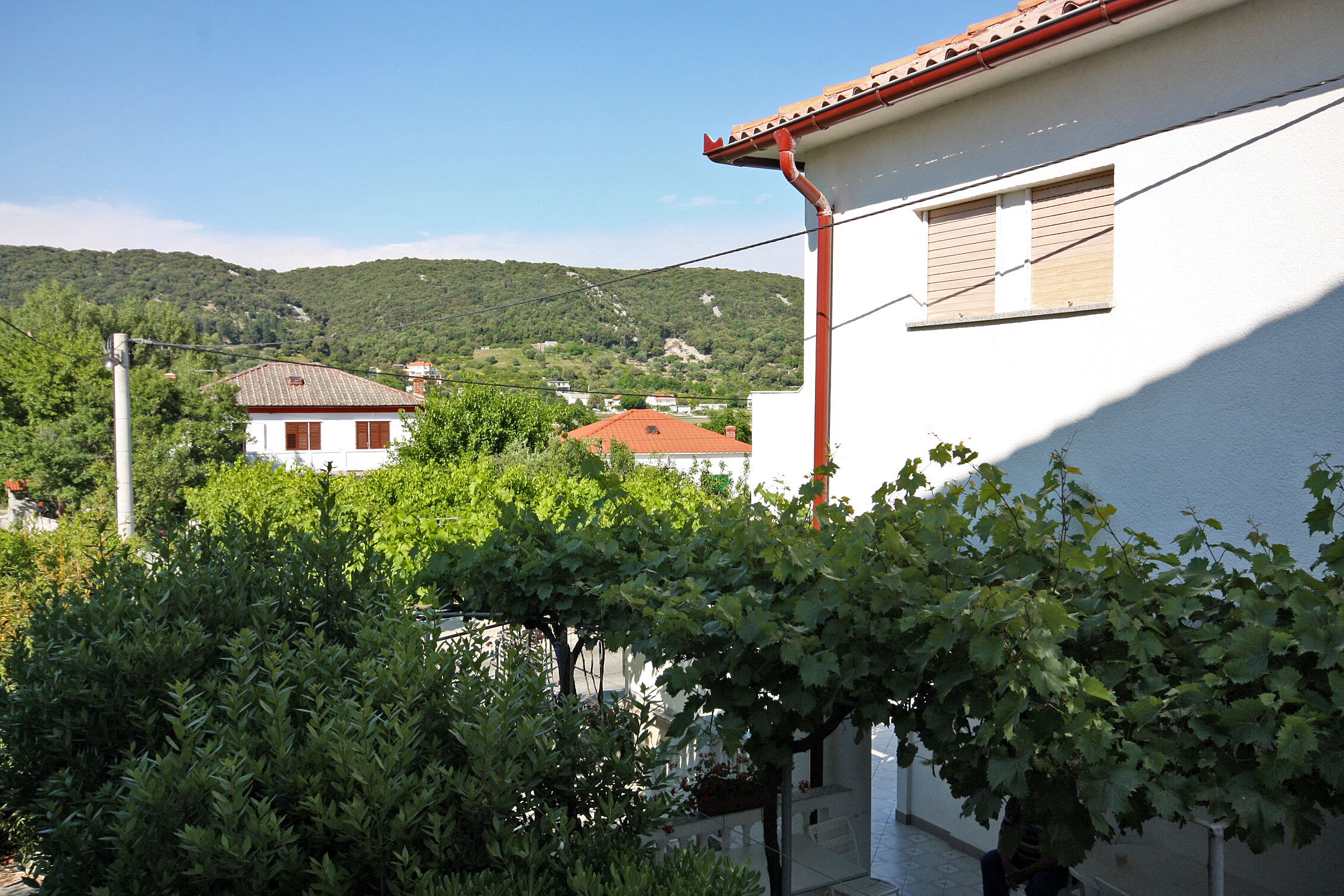 Two bedroom apartment with terrace and sea view Supetarska Draga - Donja, Rab  A-a