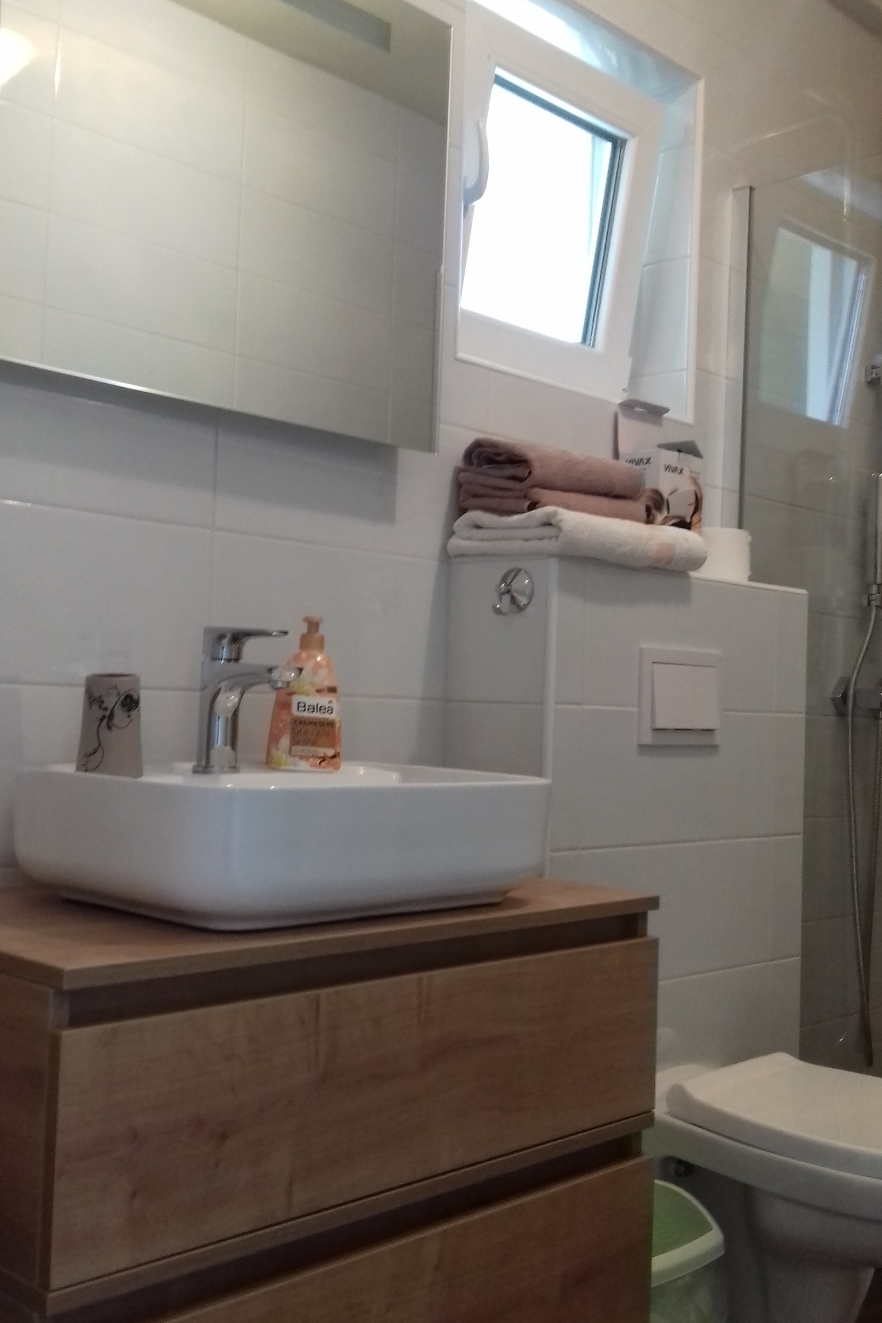 Two bedroom apartment with terrace and sea view Supetarska Draga - Donja, Rab  A-a