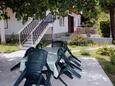 Supetarska Draga - Donja, Terrasse dans l’hébergement en type apartment, avec la vue sur la mer et WiFi.