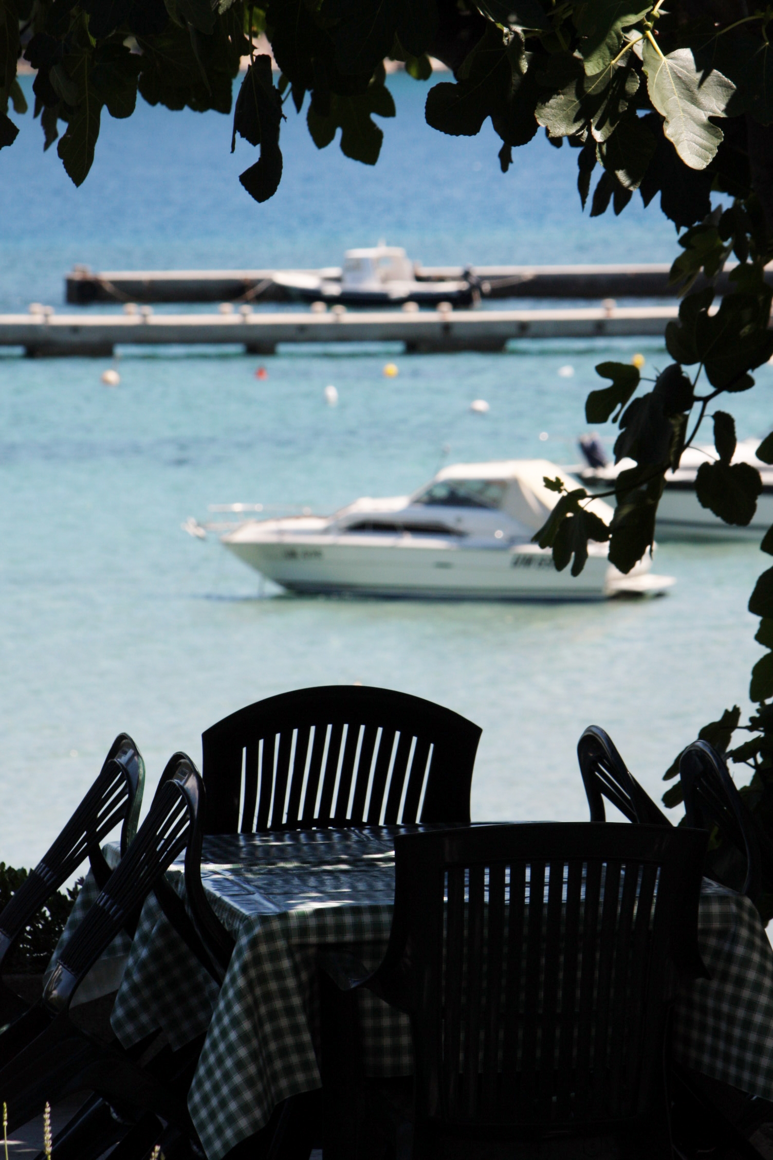 Three bedroom apartment near beach Supetarska Draga - Donja, Rab  A-a