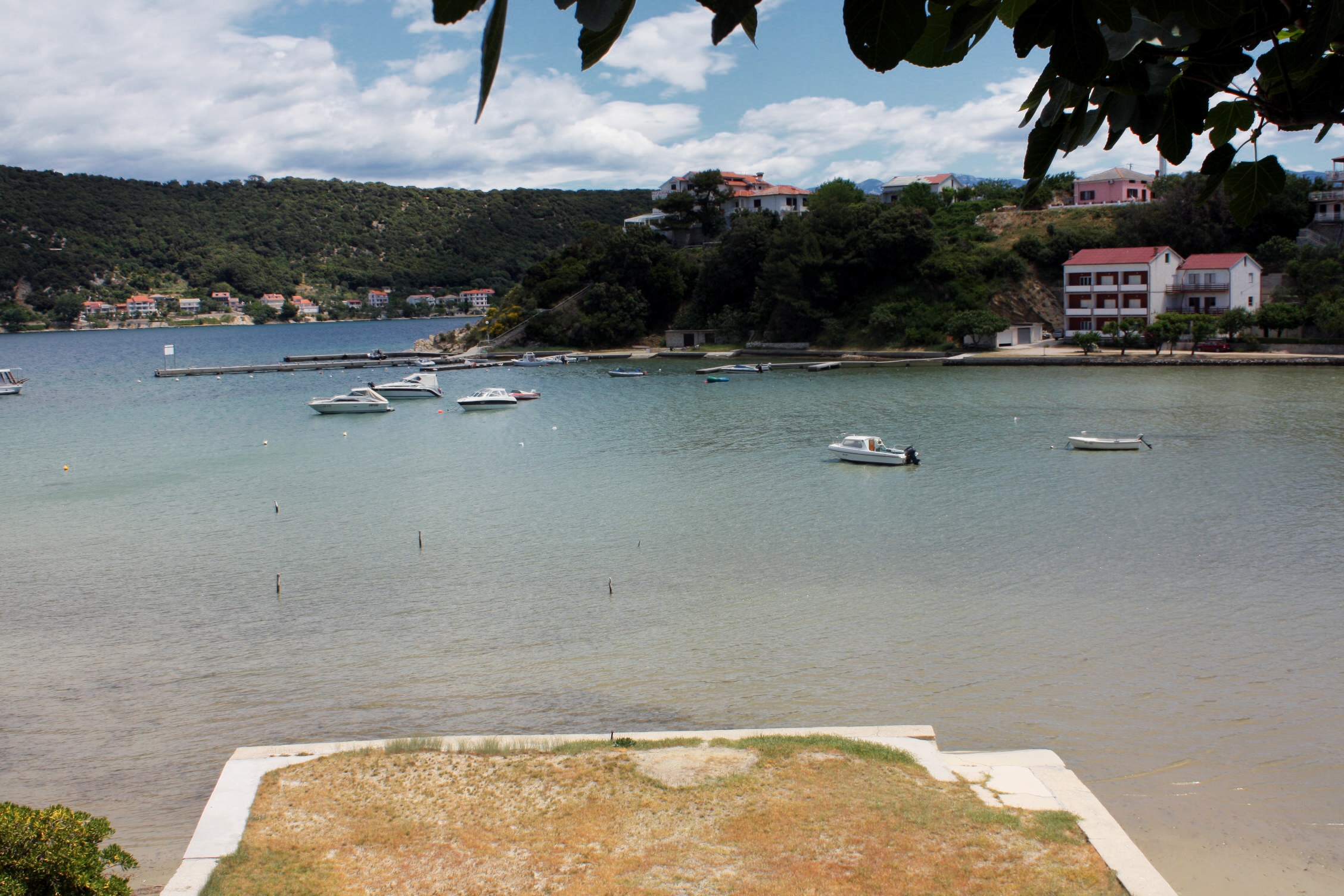 Three bedroom apartment near beach Supetarska Draga - Donja, Rab  A-a